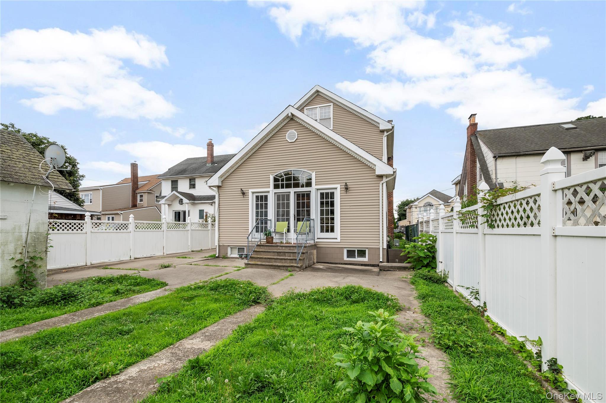 214 Avery Place – For Sale photo 34