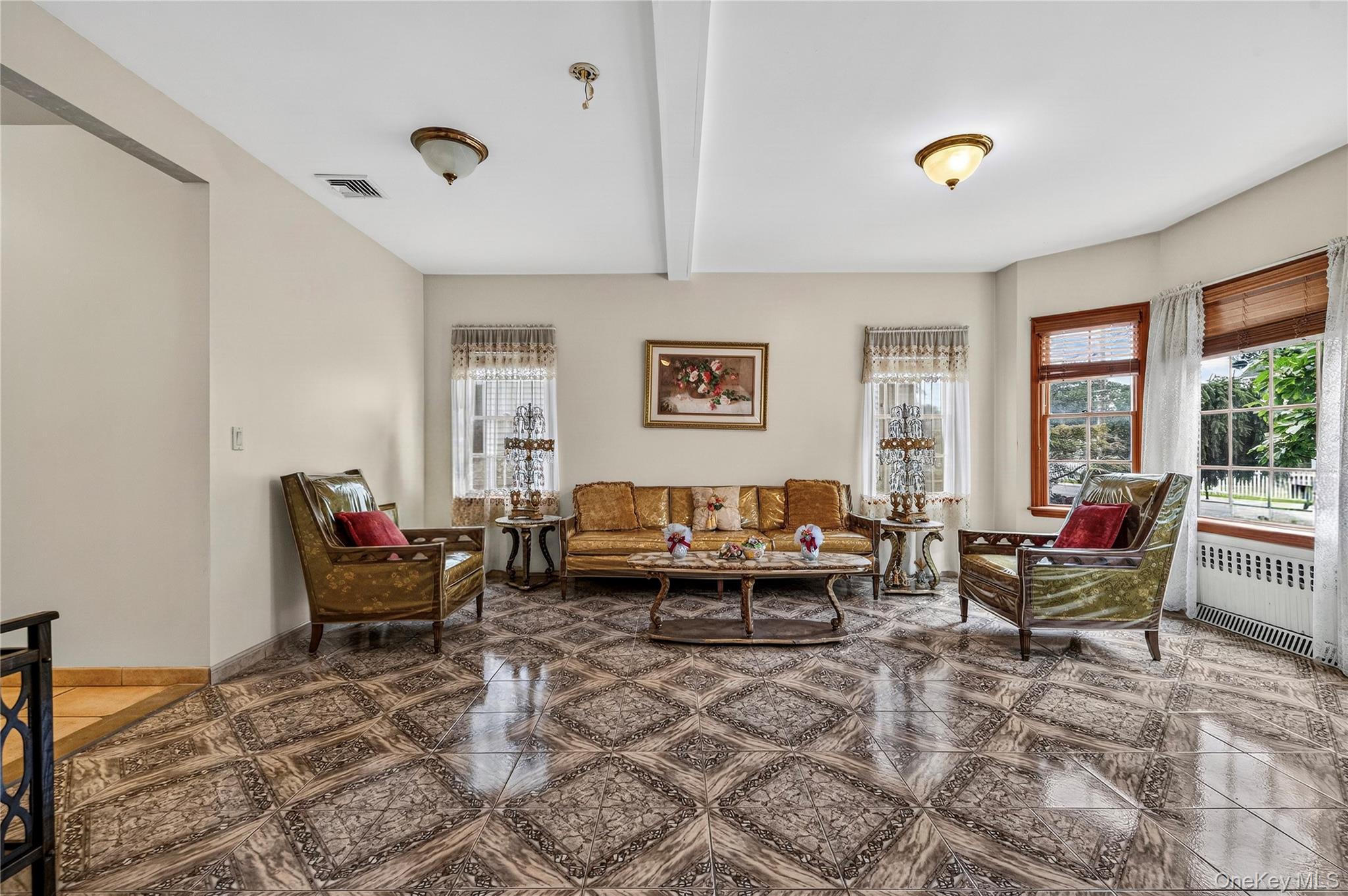 214 Avery Place – For Sale photo 3