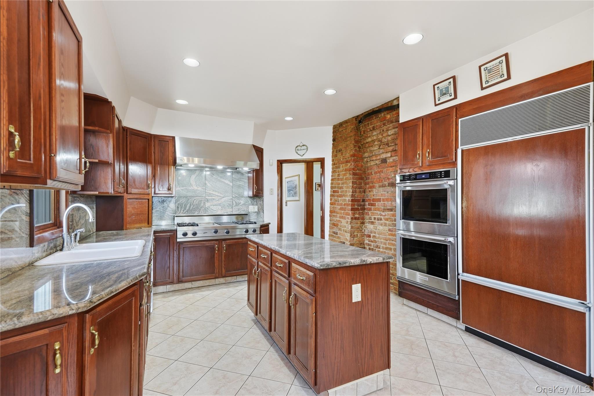 5 Woodland Place – For Sale photo 2