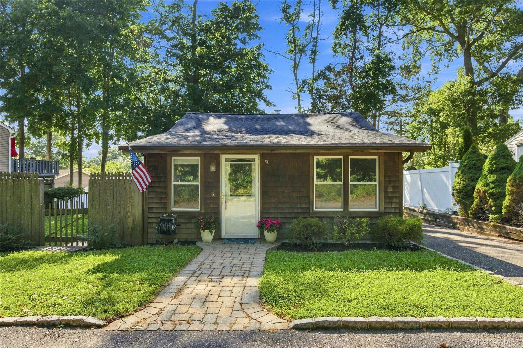 90 Jute Road – For Sale