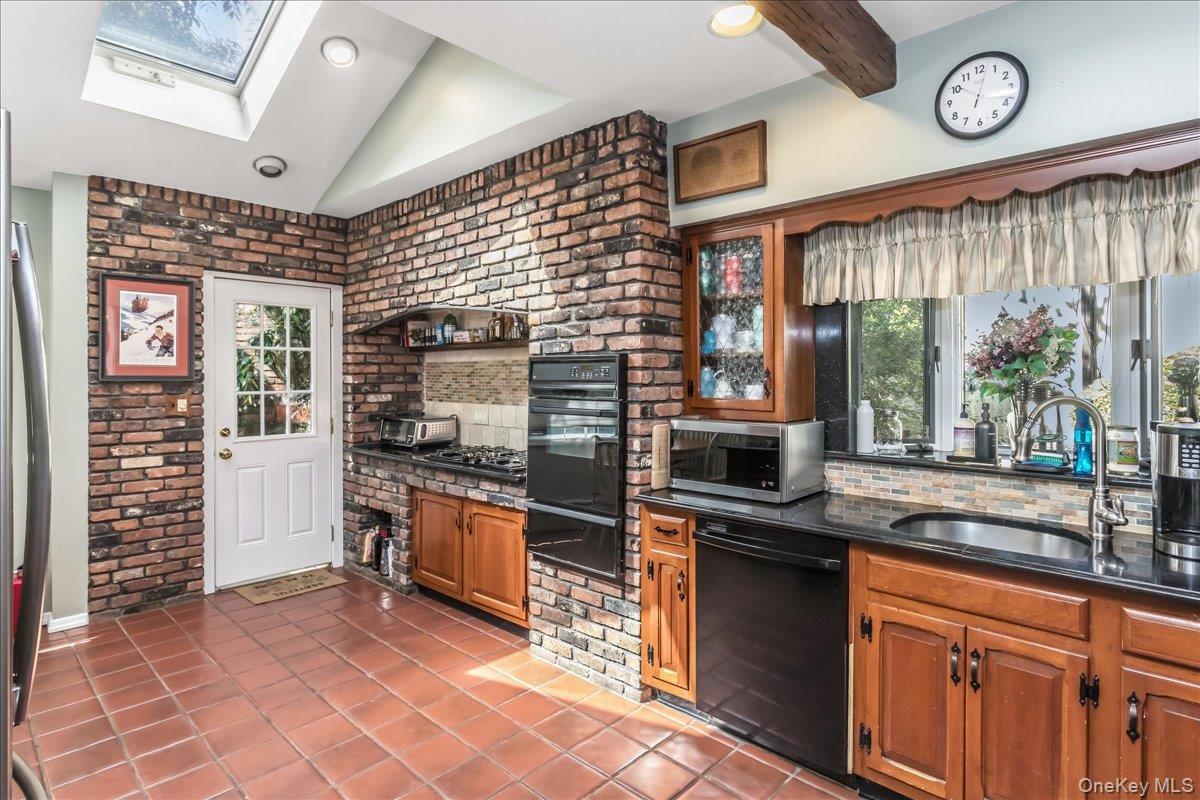 340 Princeton Road – For Sale photo 6