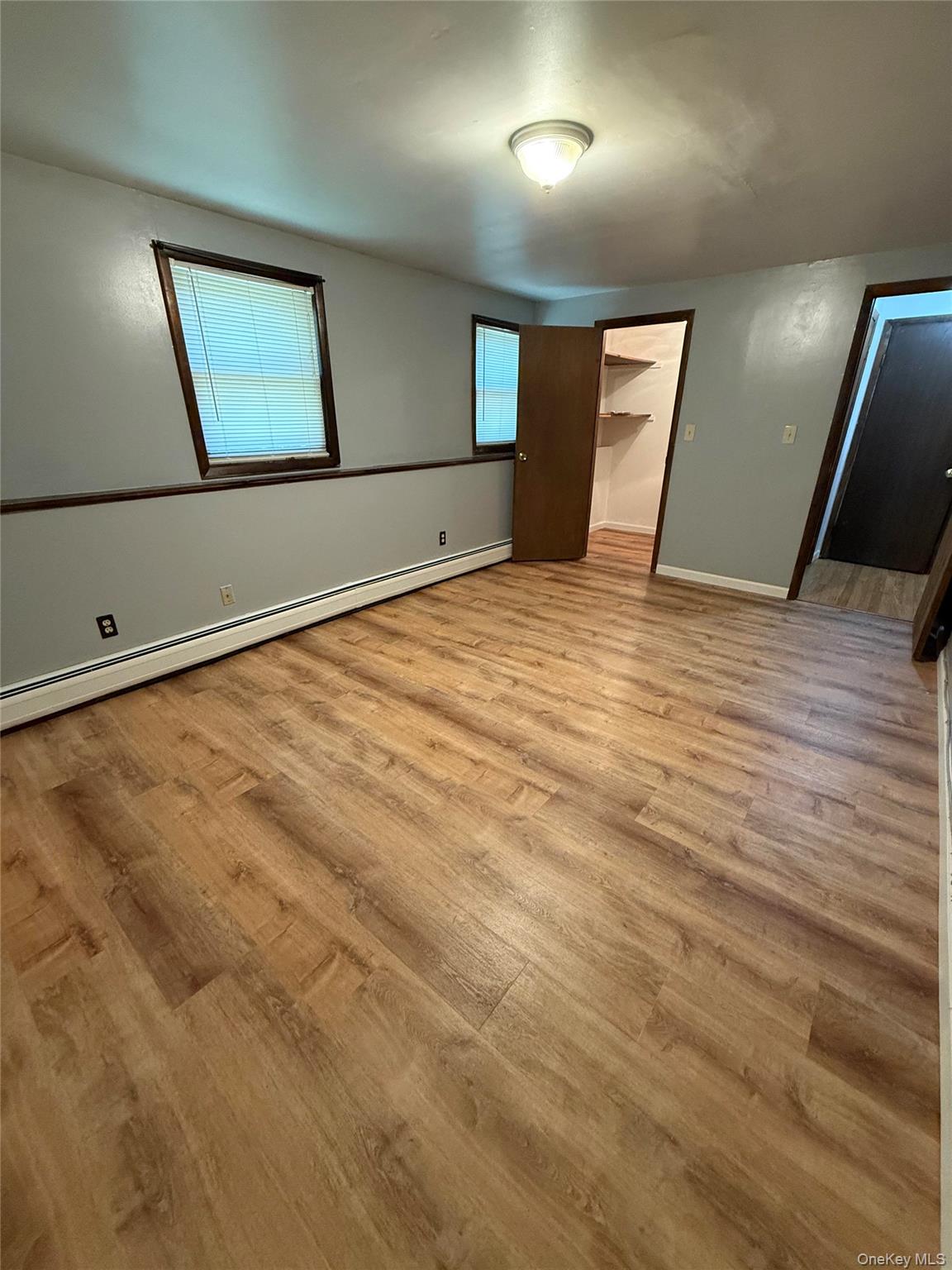 370 Oak Drive – For Rent photo 3