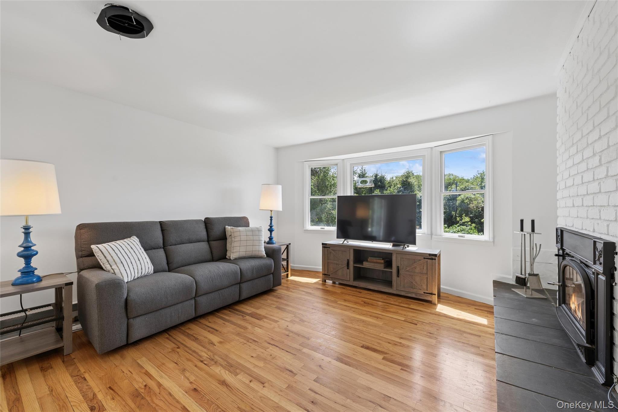 84 N Surfside Avenue – For Sale photo 7