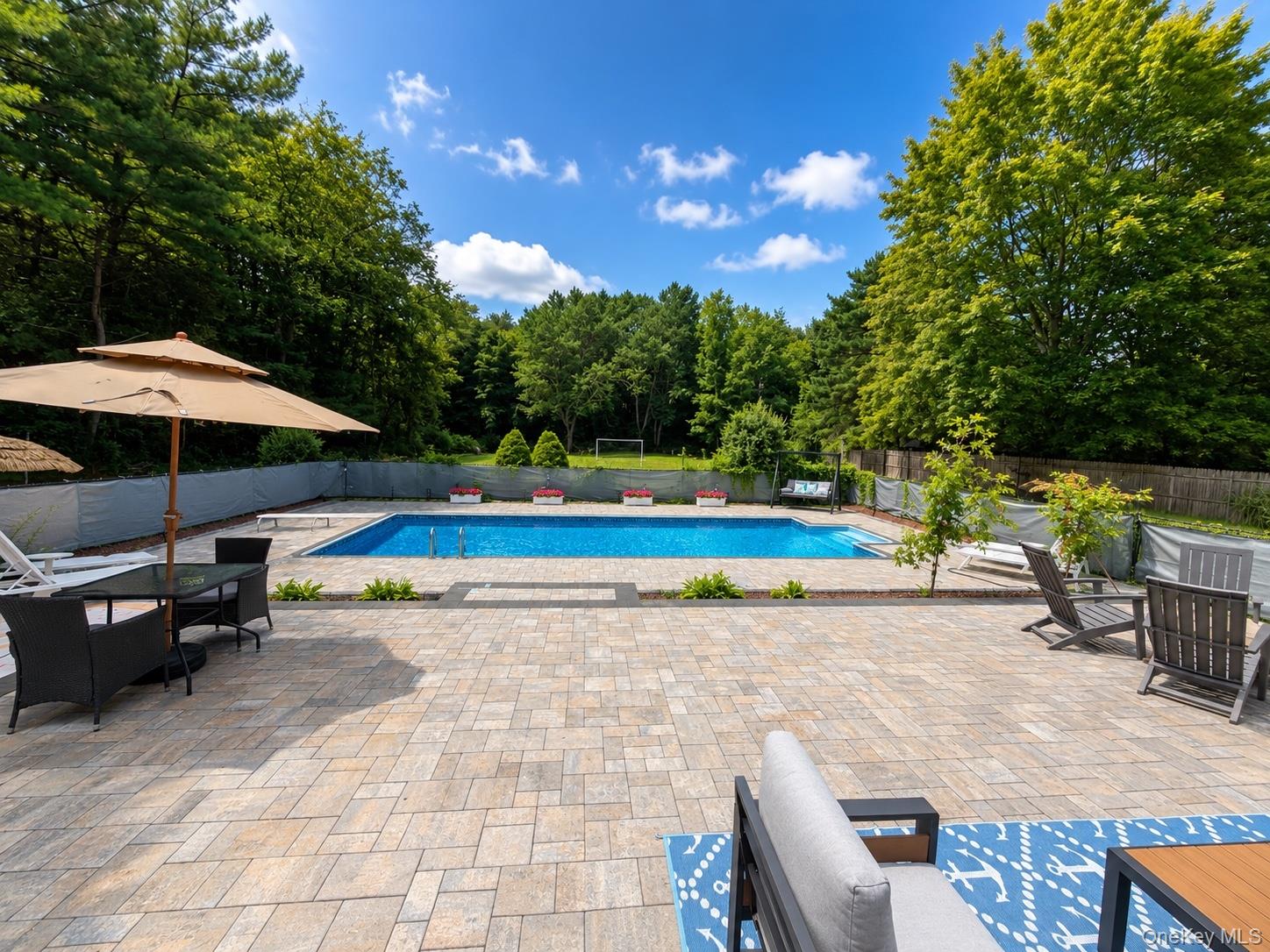 25 Charter Avenue – For Sale photo 23