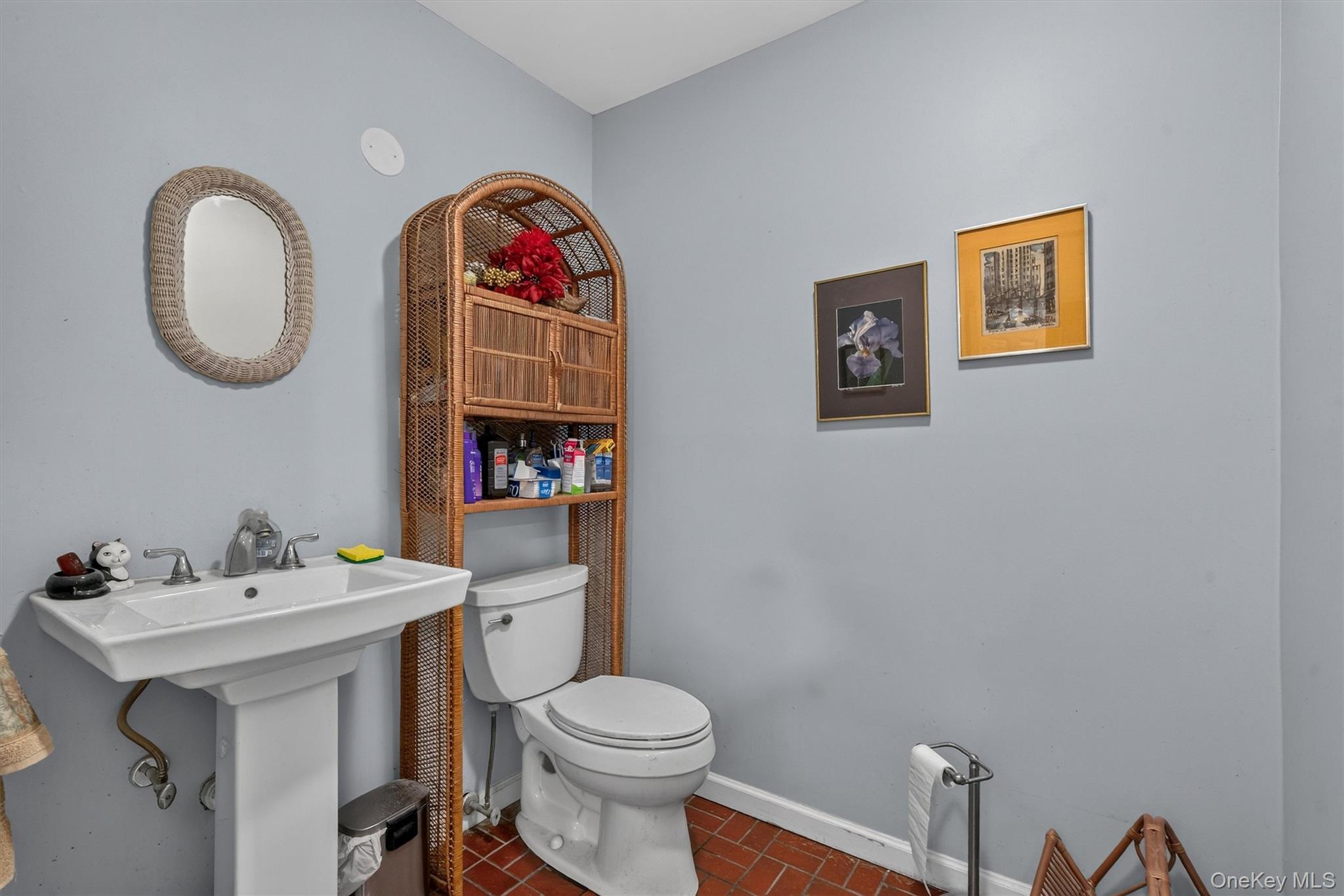 65 Oxford Springs Road – For Sale photo 15