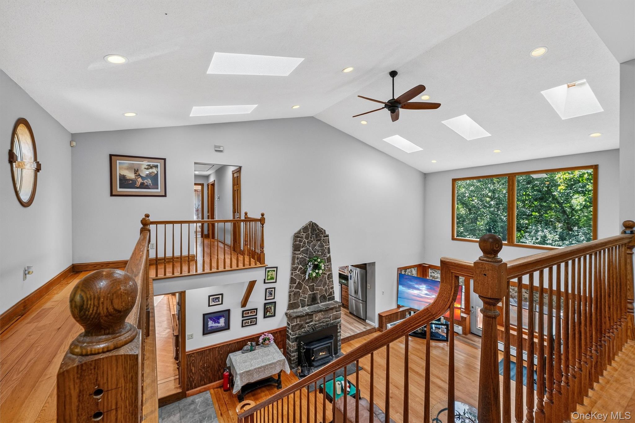 65 Oxford Springs Road – For Sale photo 16