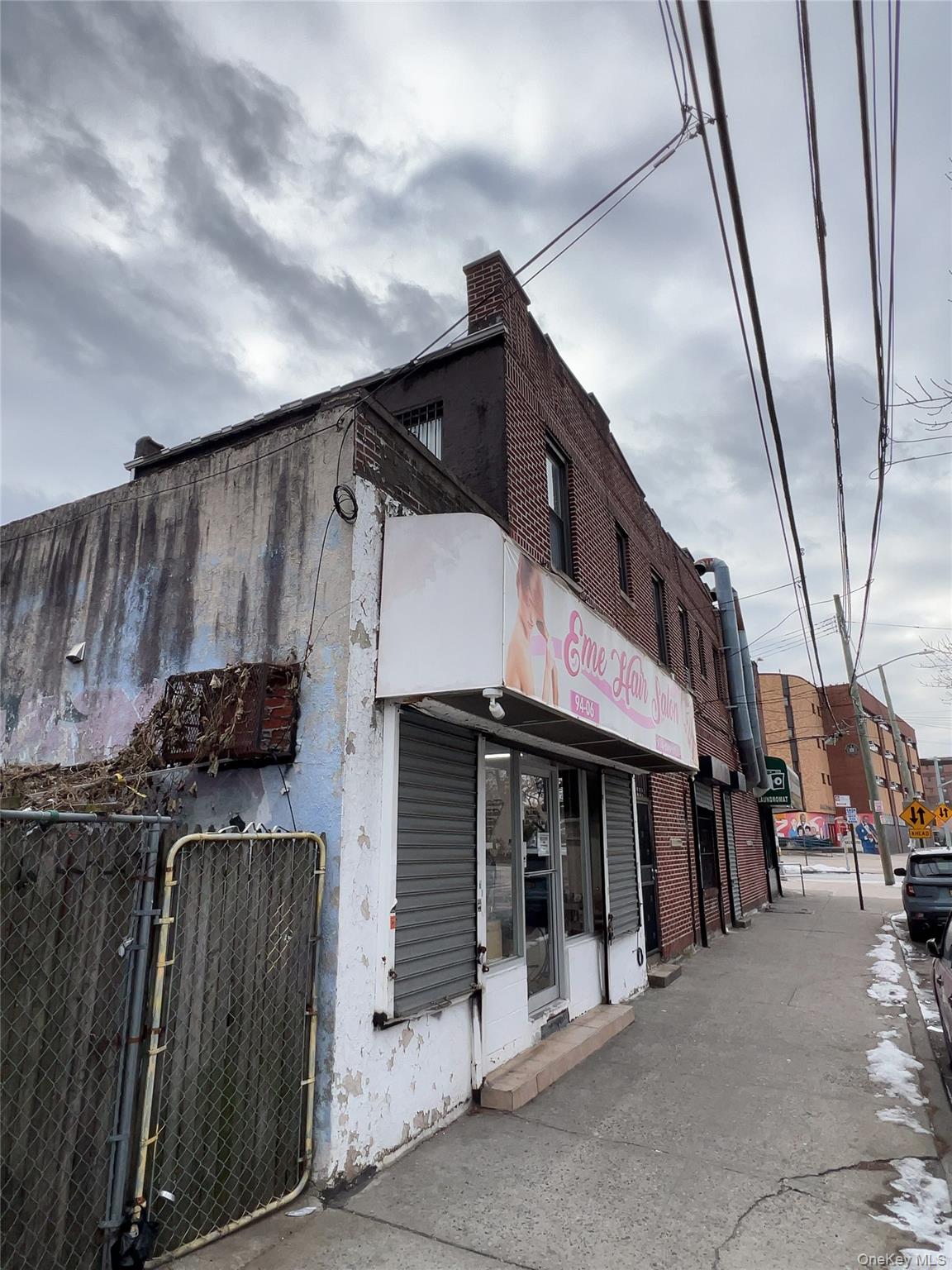 32-01 Junction – For Sale photo 3