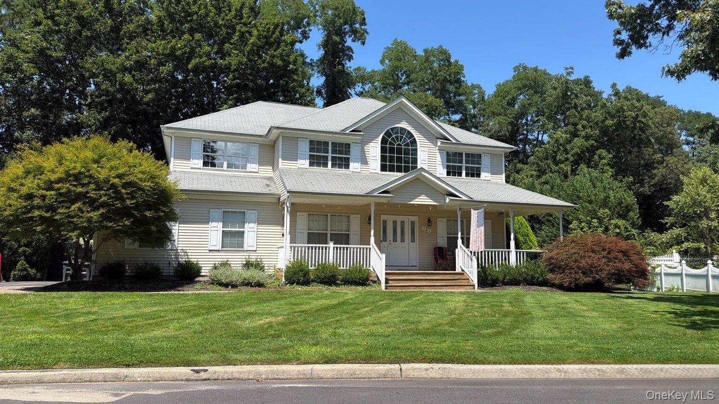 23 Flagpole Lane – For Sale photo 3