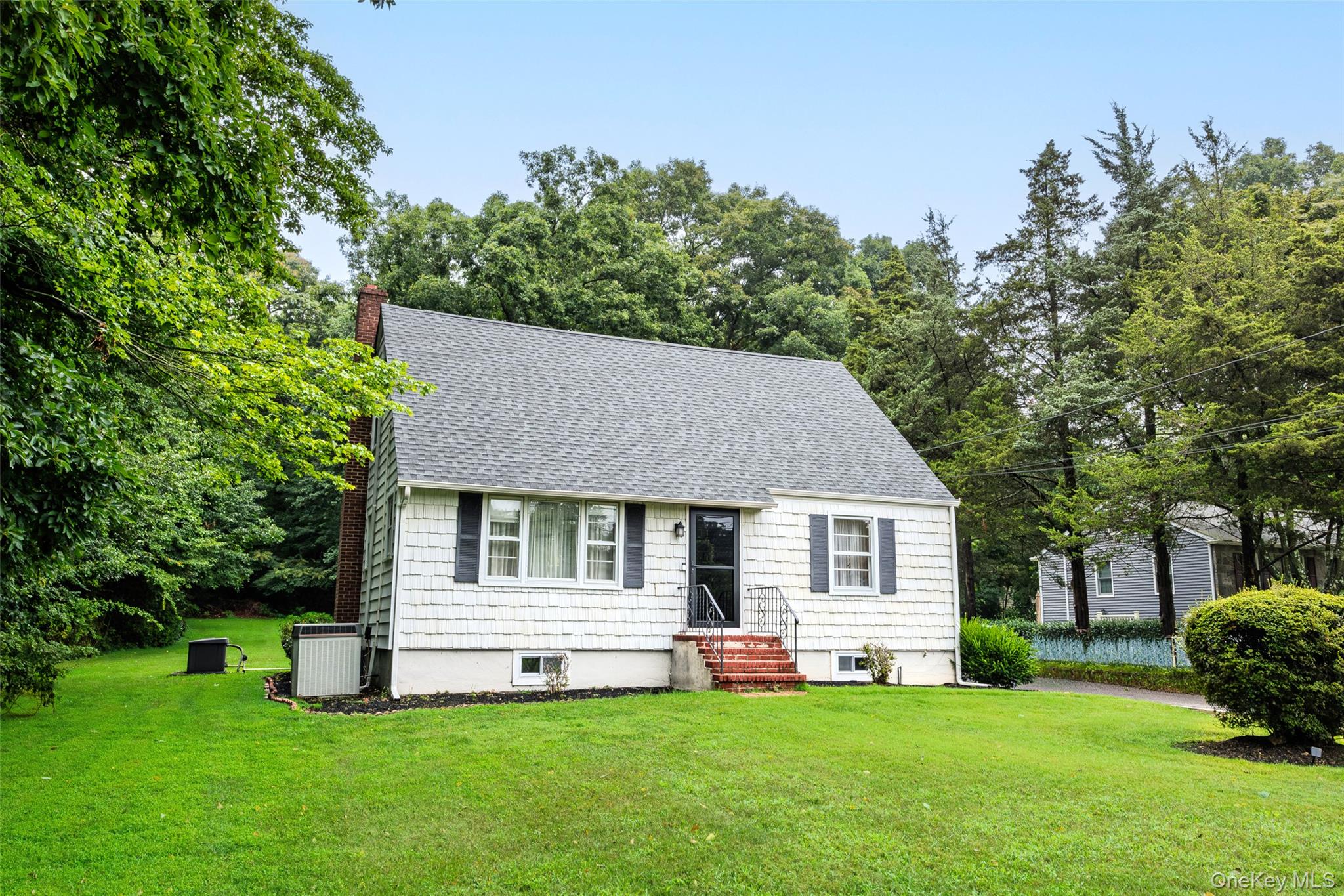 99 Warner Road – For Sale photo 5