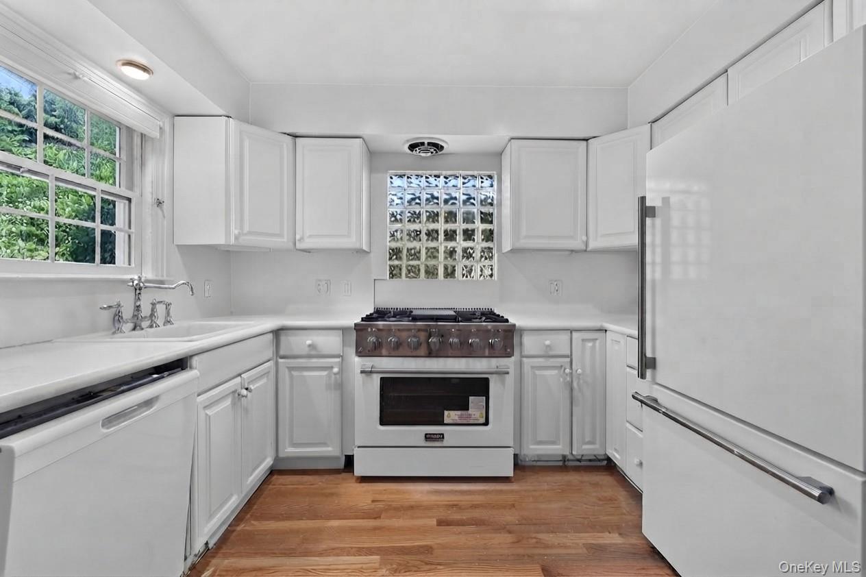 11 1st Place – For Sale photo 8