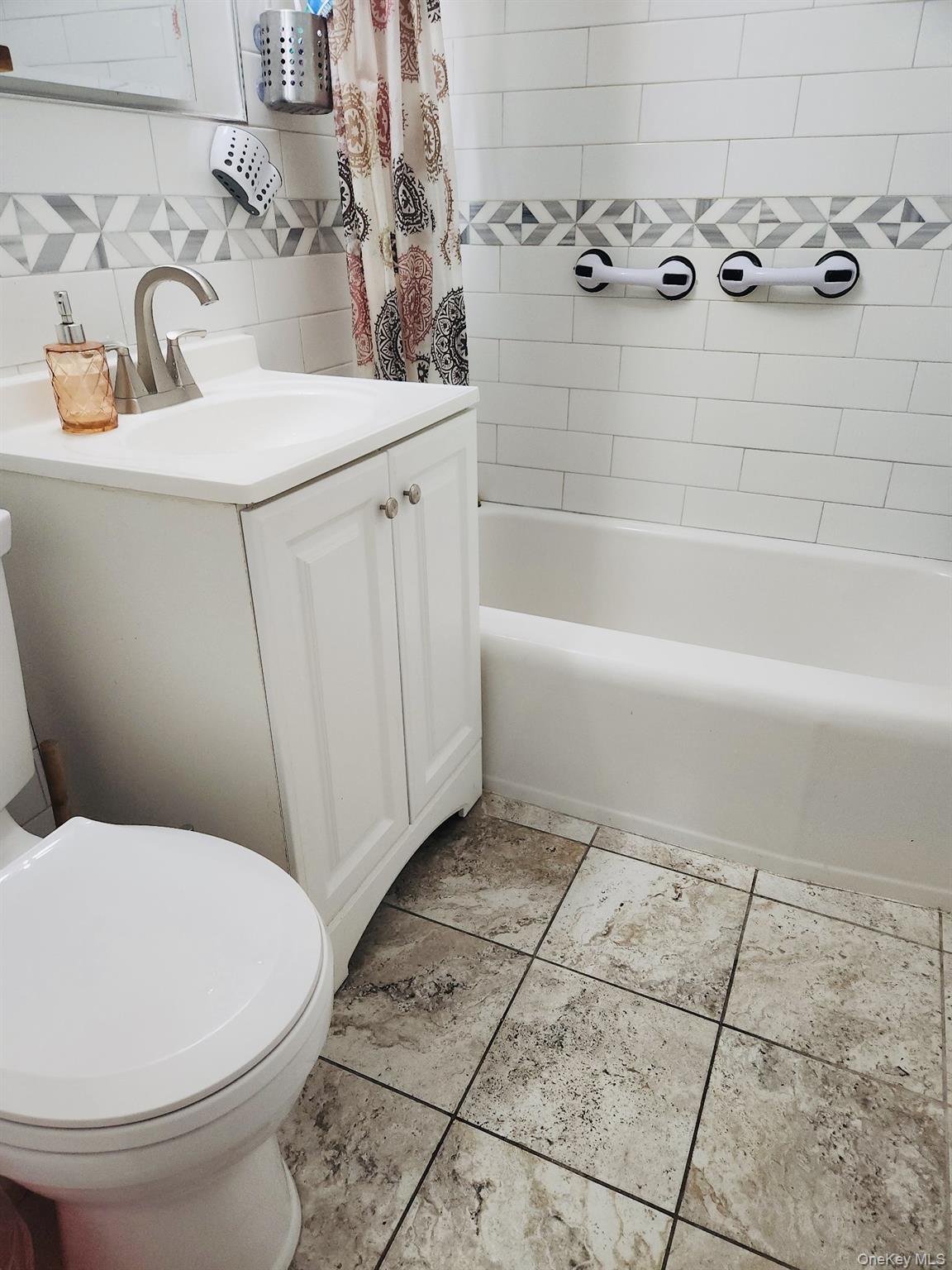 89-15 Parsons Boulevard, Unit 9N photo 6