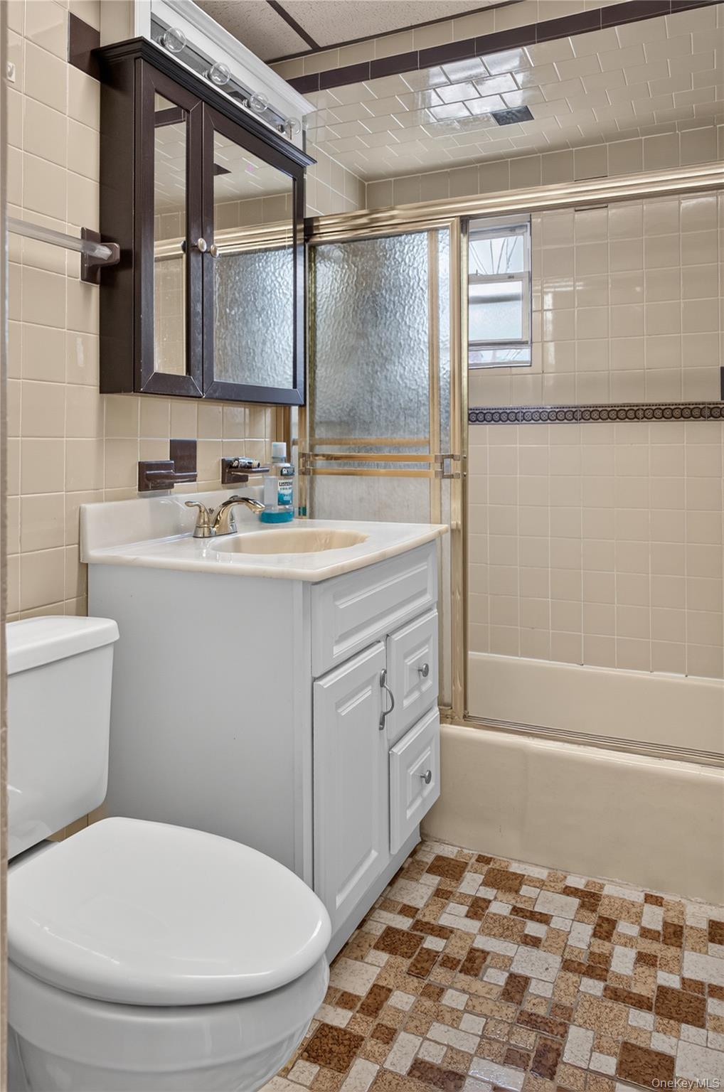 543 E 38th Street – For Sale photo 14