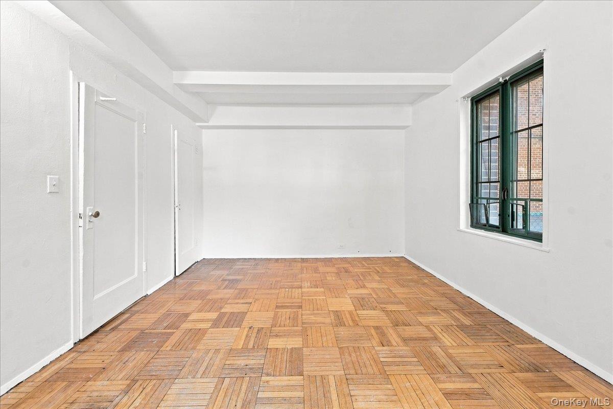 1589 Unionport Road, Unit ME photo 12