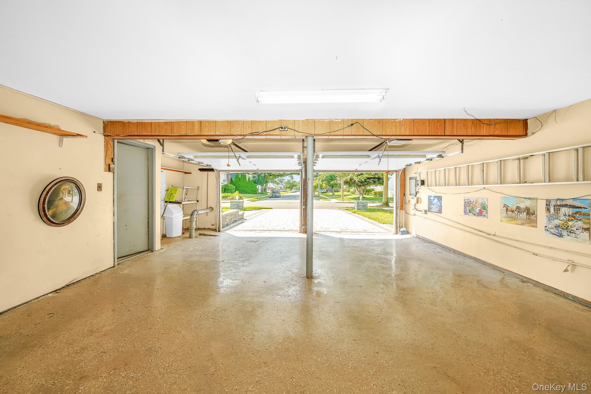 221 Roosevelt Avenue – For Sale photo 39