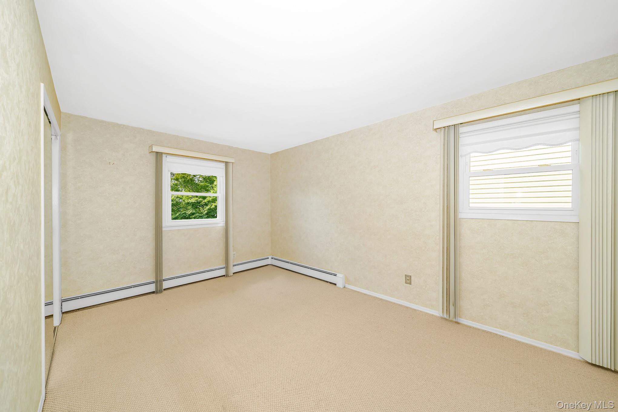 221 Roosevelt Avenue – For Sale photo 20