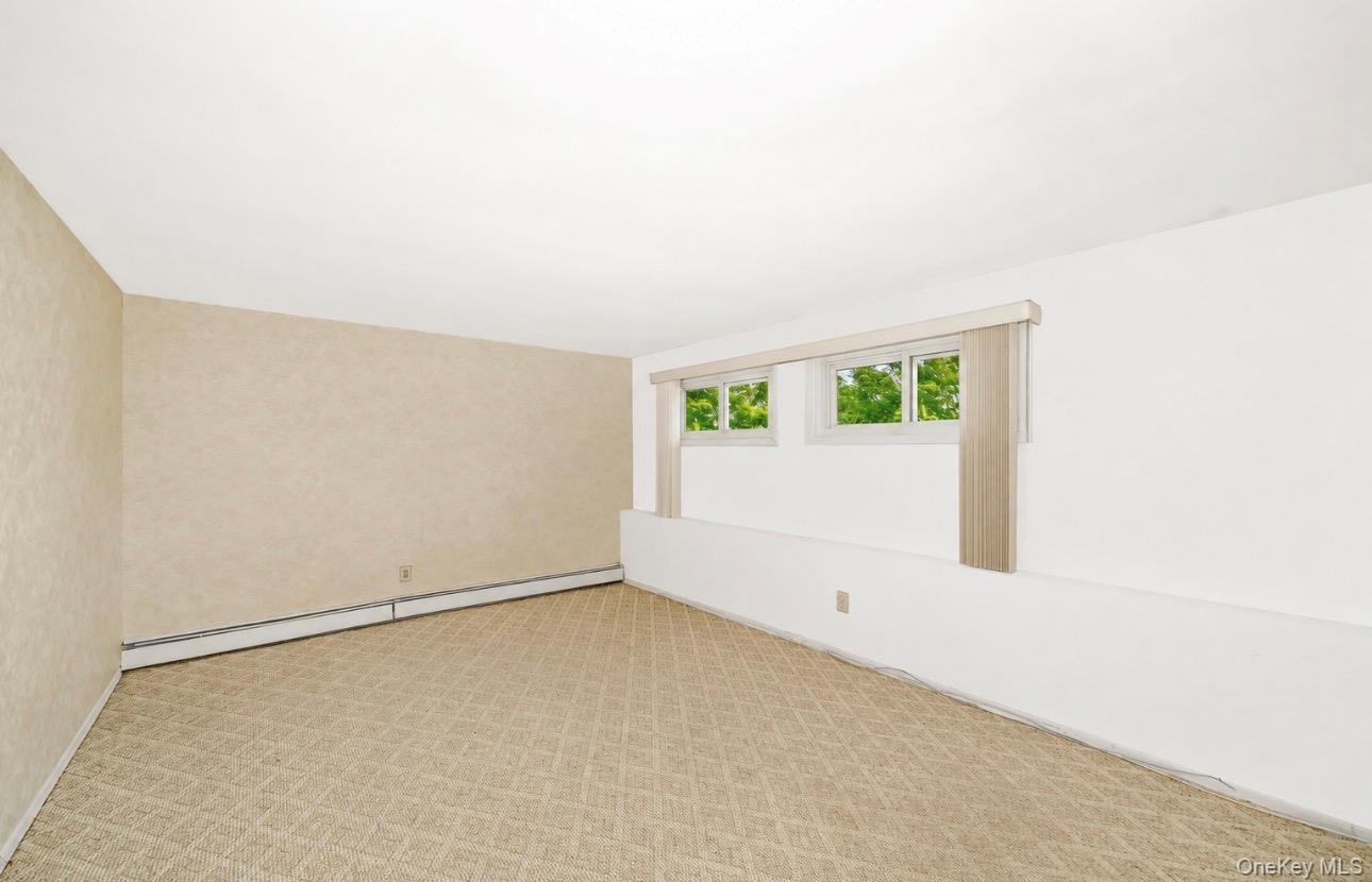 221 Roosevelt Avenue – For Sale photo 32
