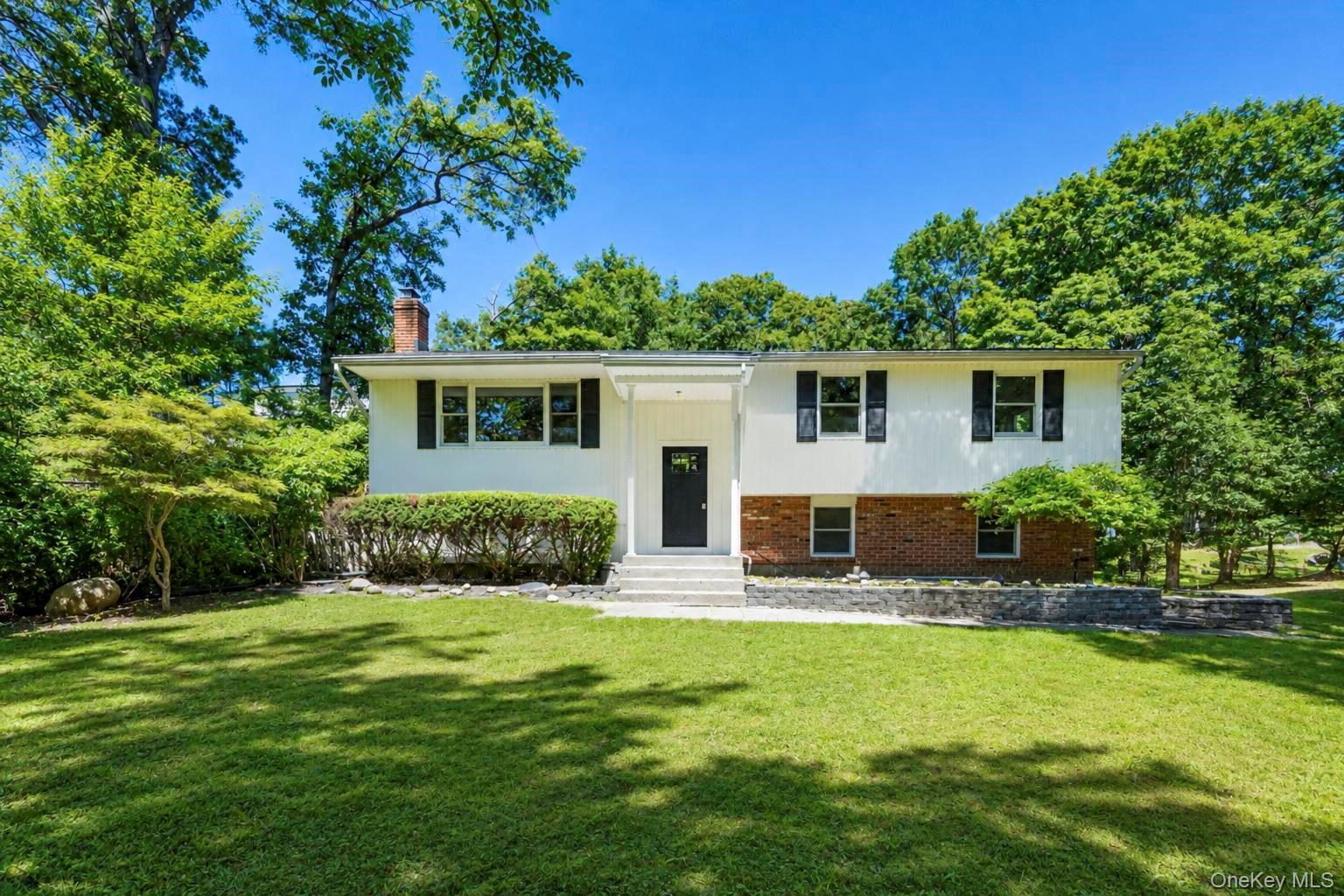 42 Noahs Path – For Sale photo 2