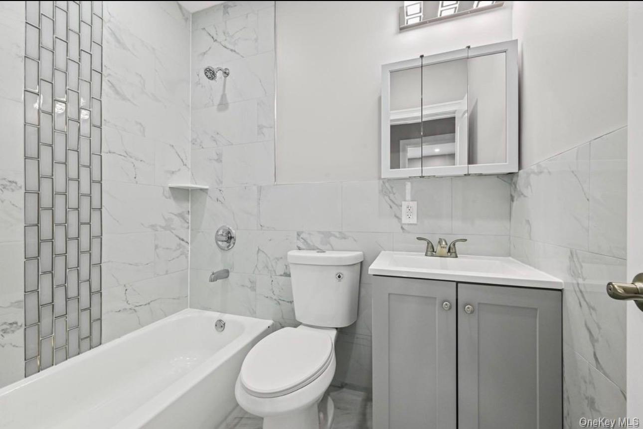 11521 143rd St, Unit 1 photo 6