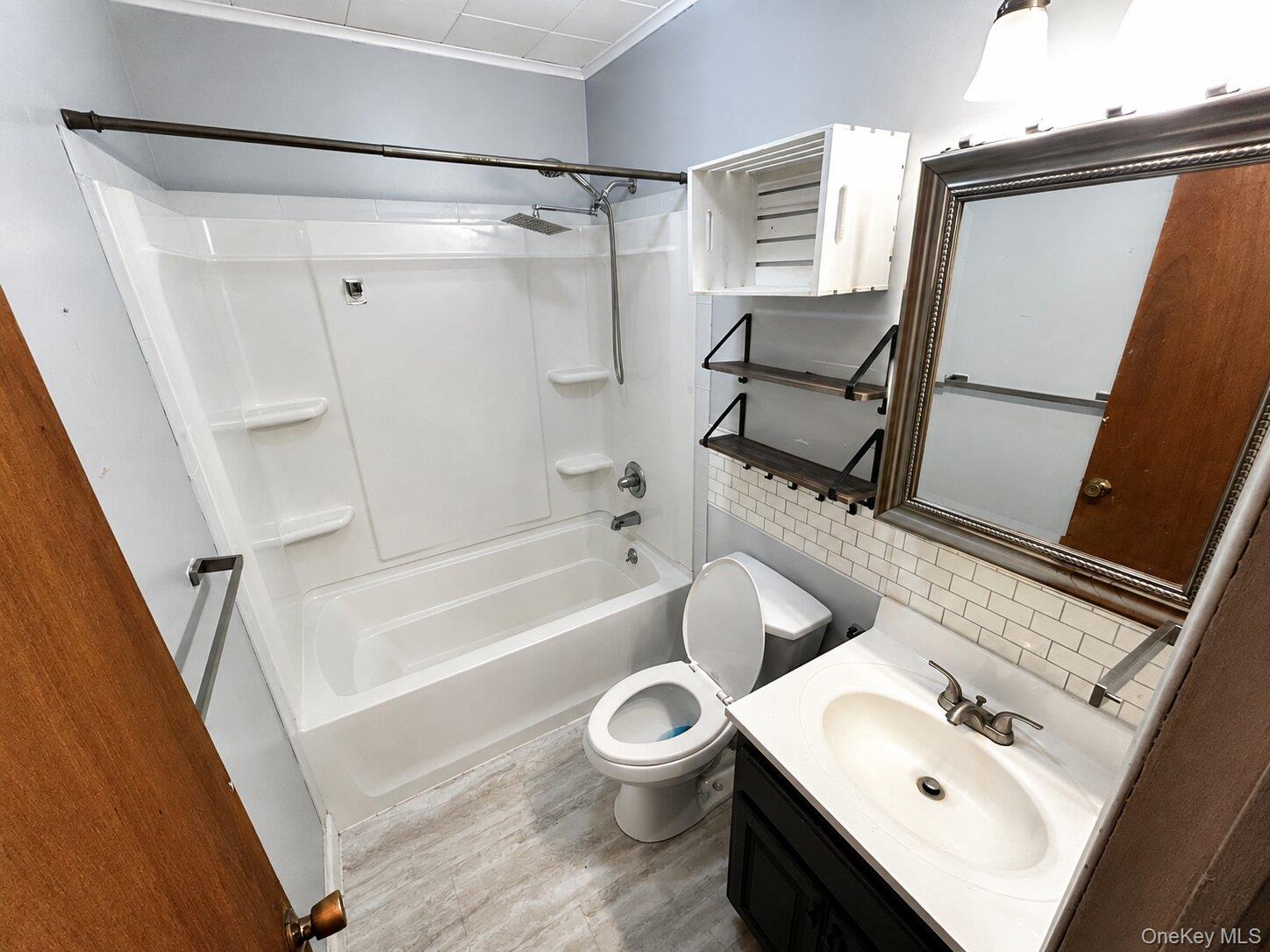 17 Greenview Avenue – For Rent photo 9