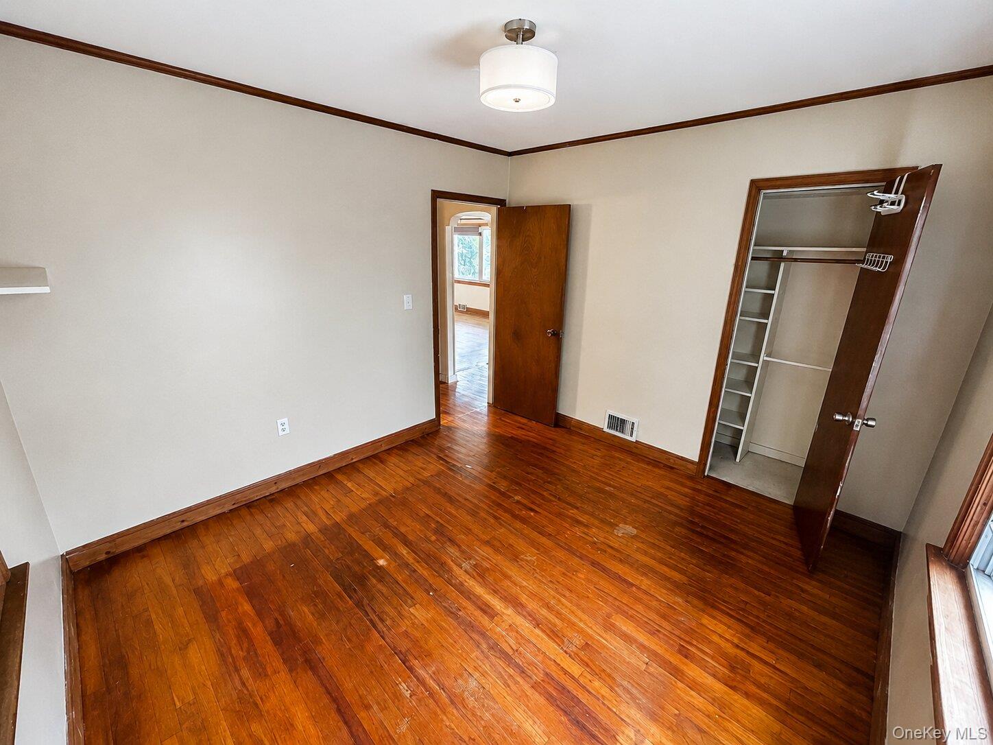 17 Greenview Avenue – For Rent photo 11