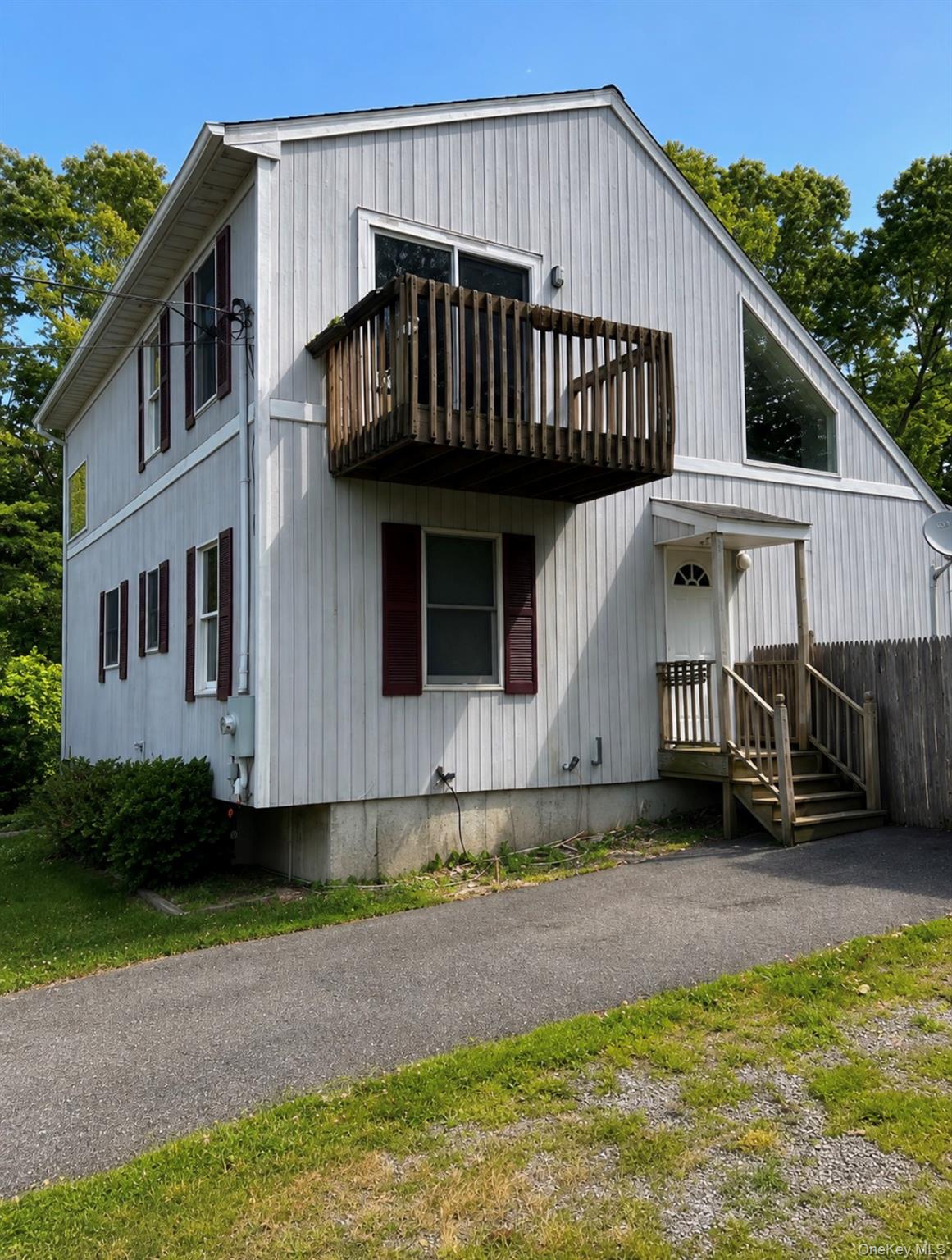 58 Iroquois Trail – For Sale photo 2
