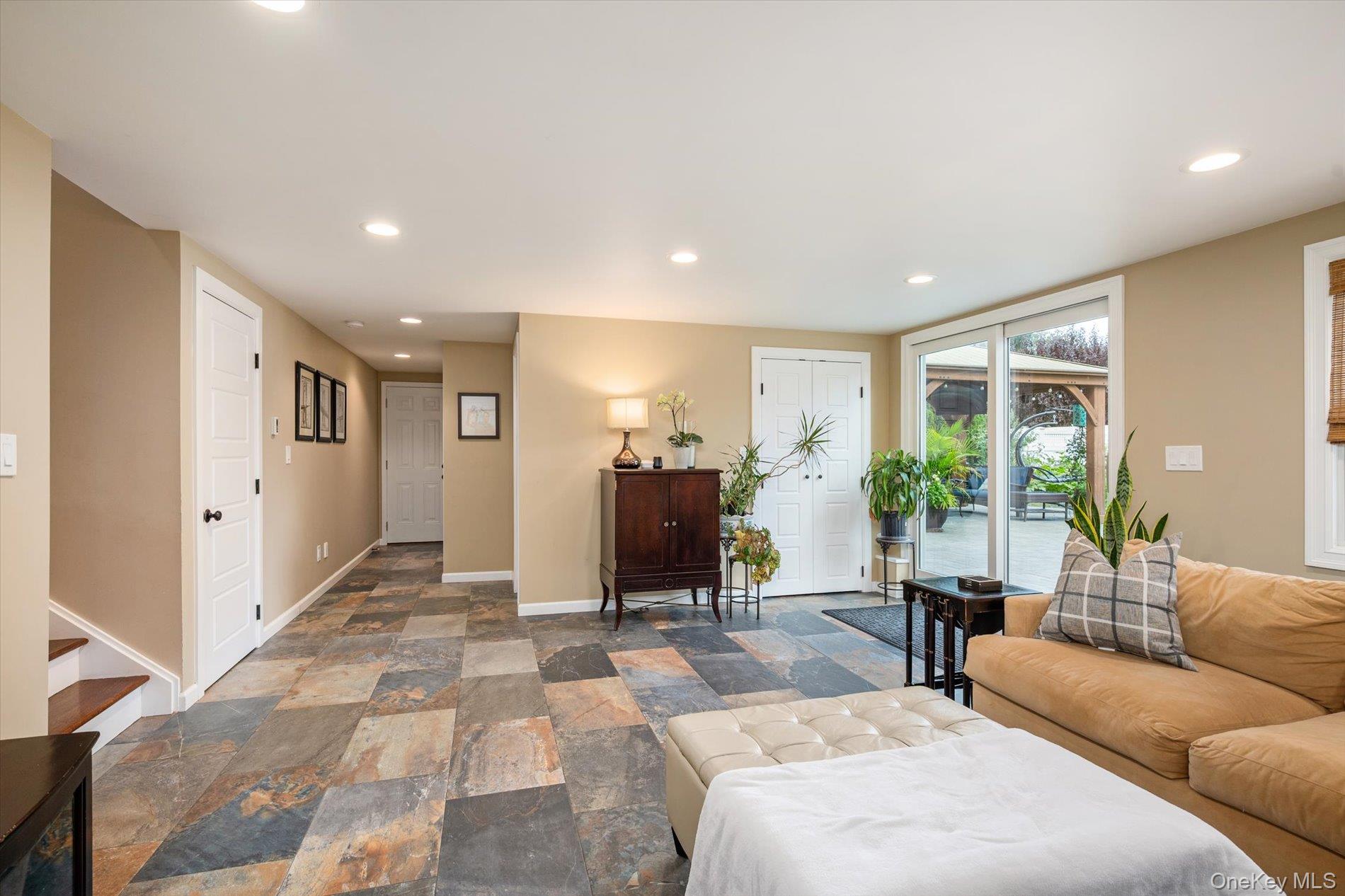 1415 Gaston Street – For Sale photo 12