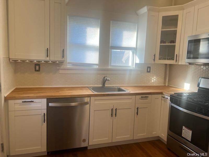 25 Forester Avenue – For Rent
