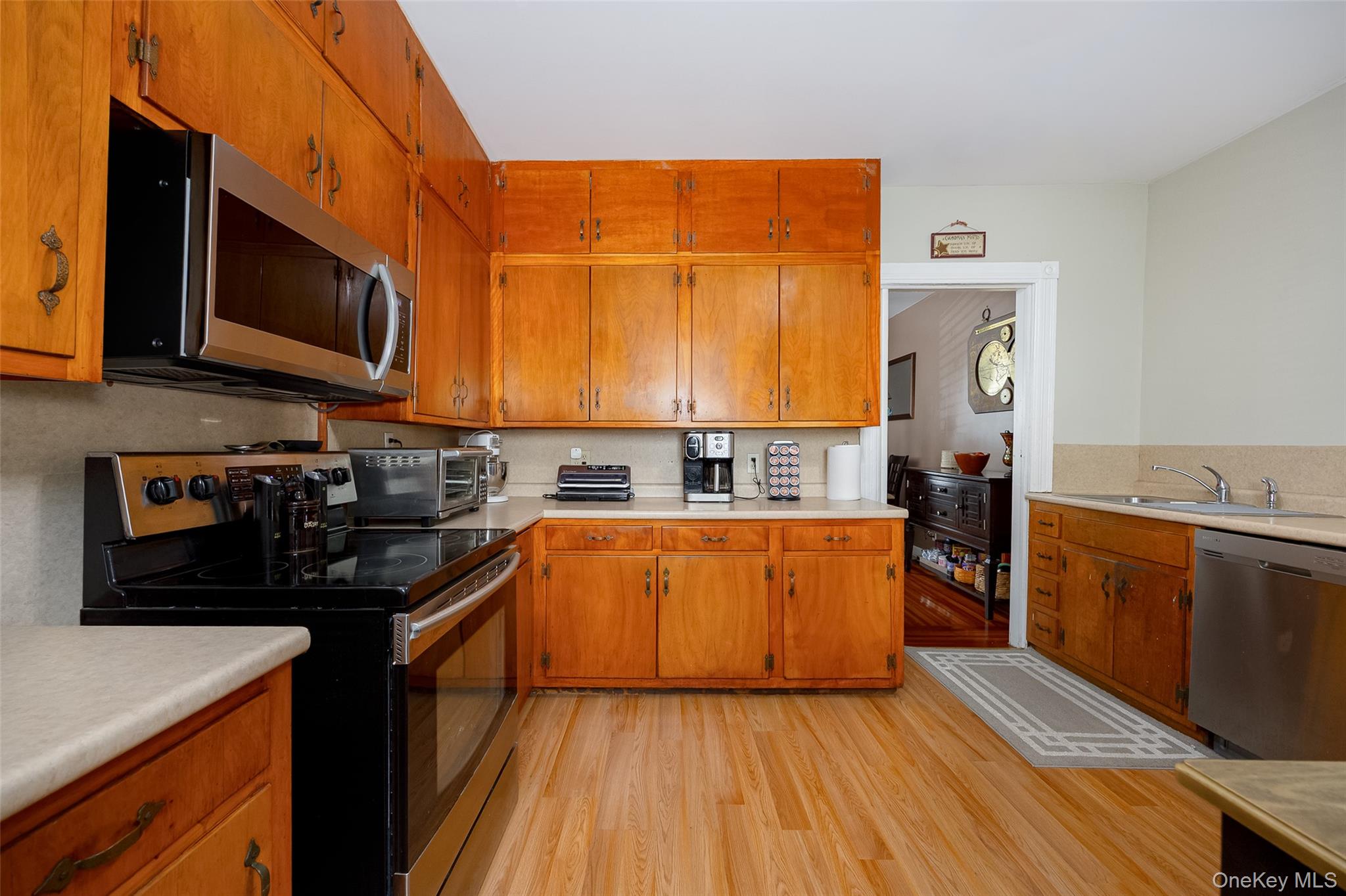 9 Hughes Avenue – For Sale photo 13