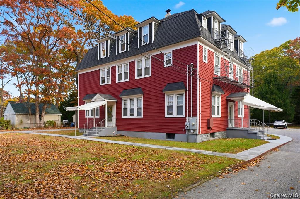 221 S Lake Avenue, Unit 3A photo 3