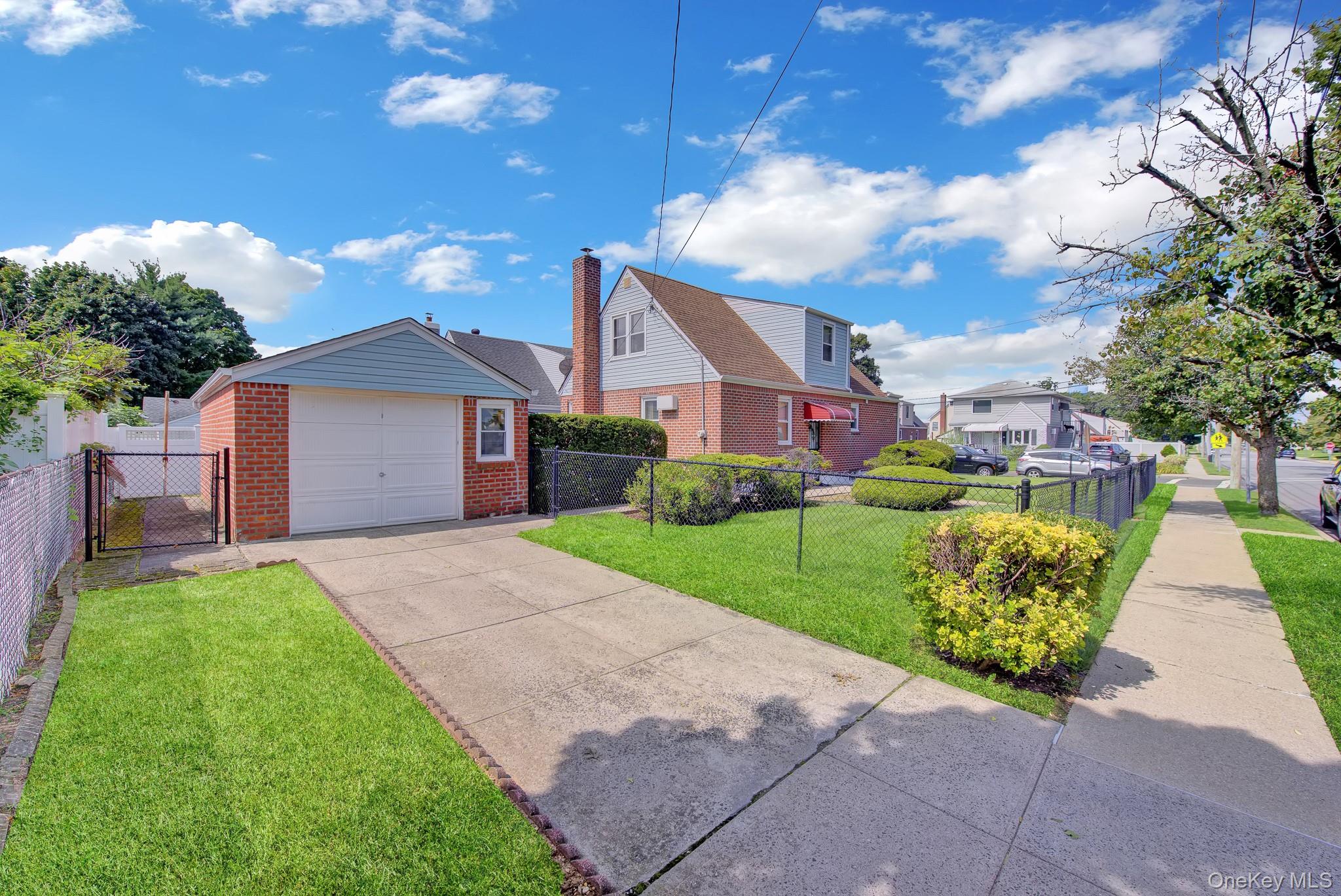 409 Saint Agnes Place – For Sale photo 30