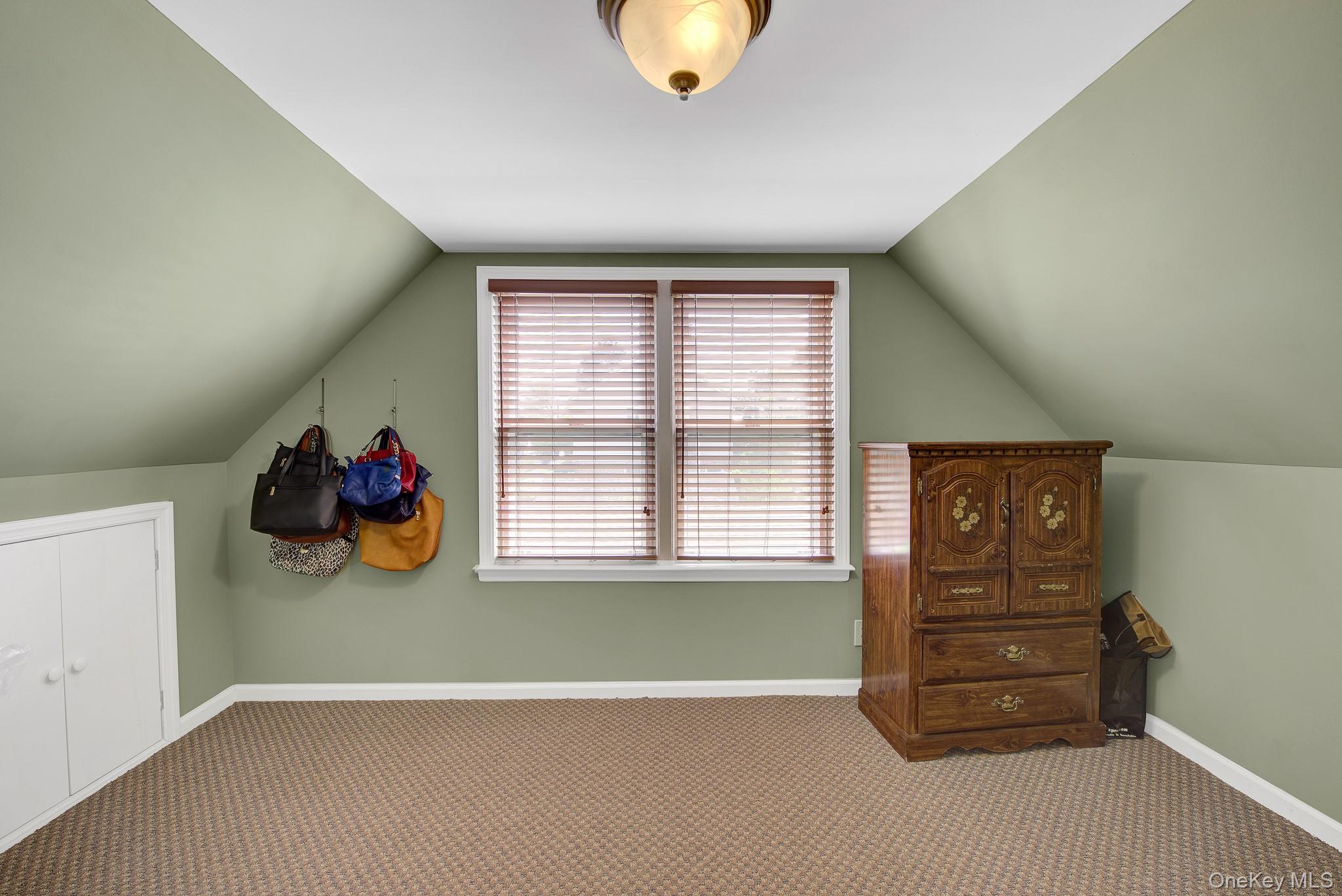 409 Saint Agnes Place – For Sale photo 15