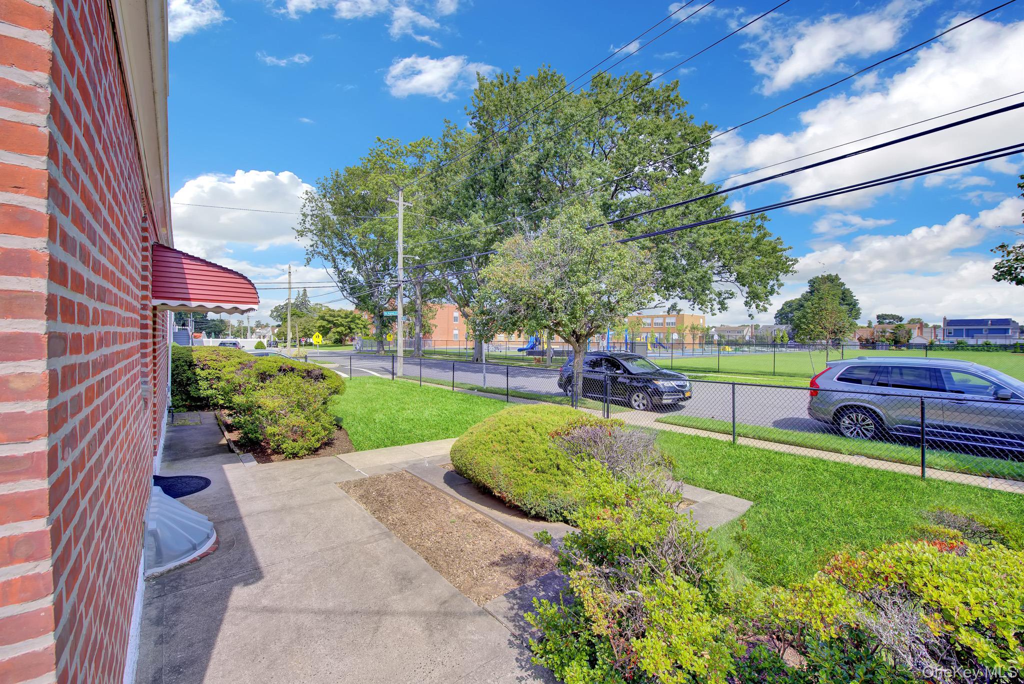 409 Saint Agnes Place – For Sale photo 27