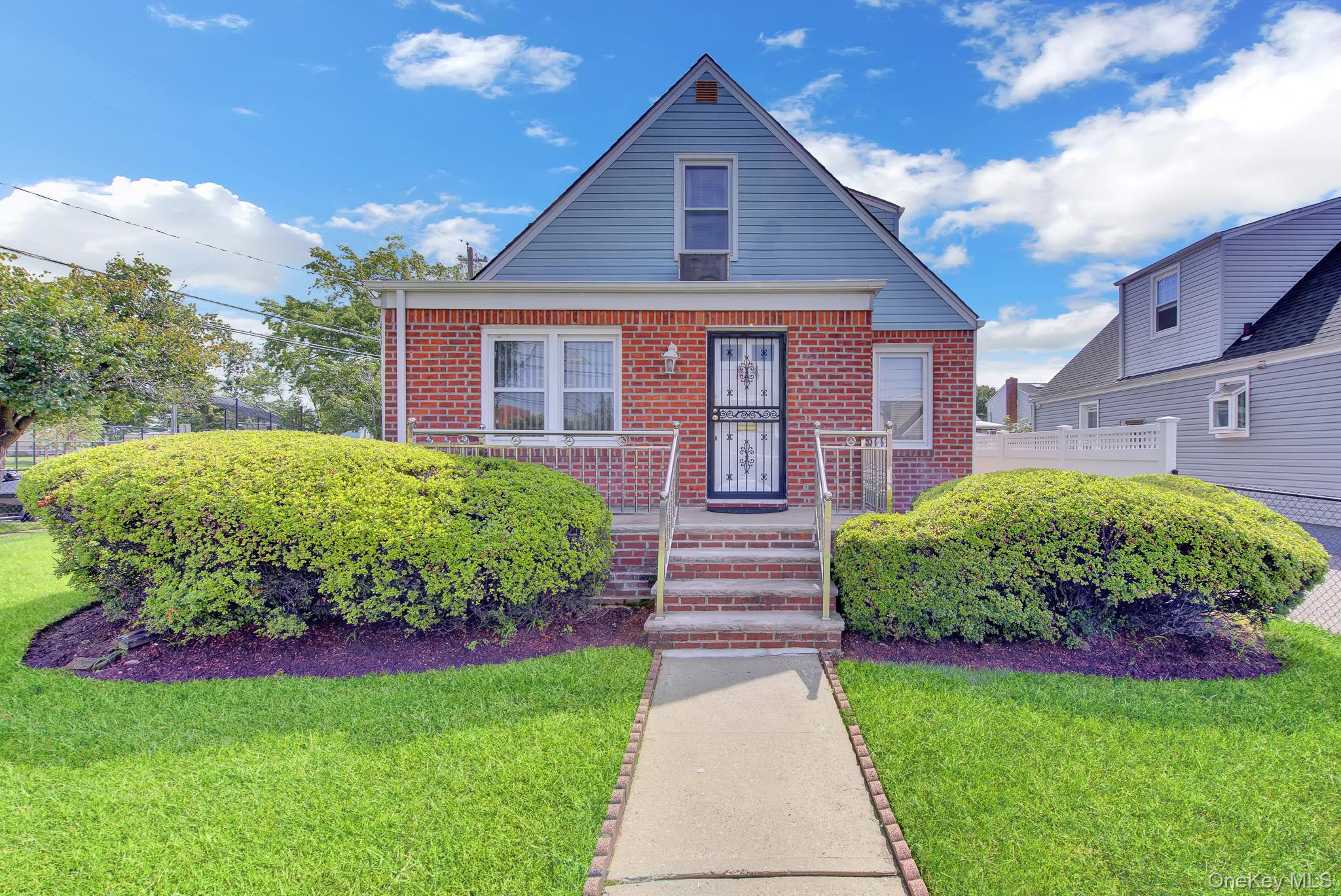 409 Saint Agnes Place – For Sale photo 2