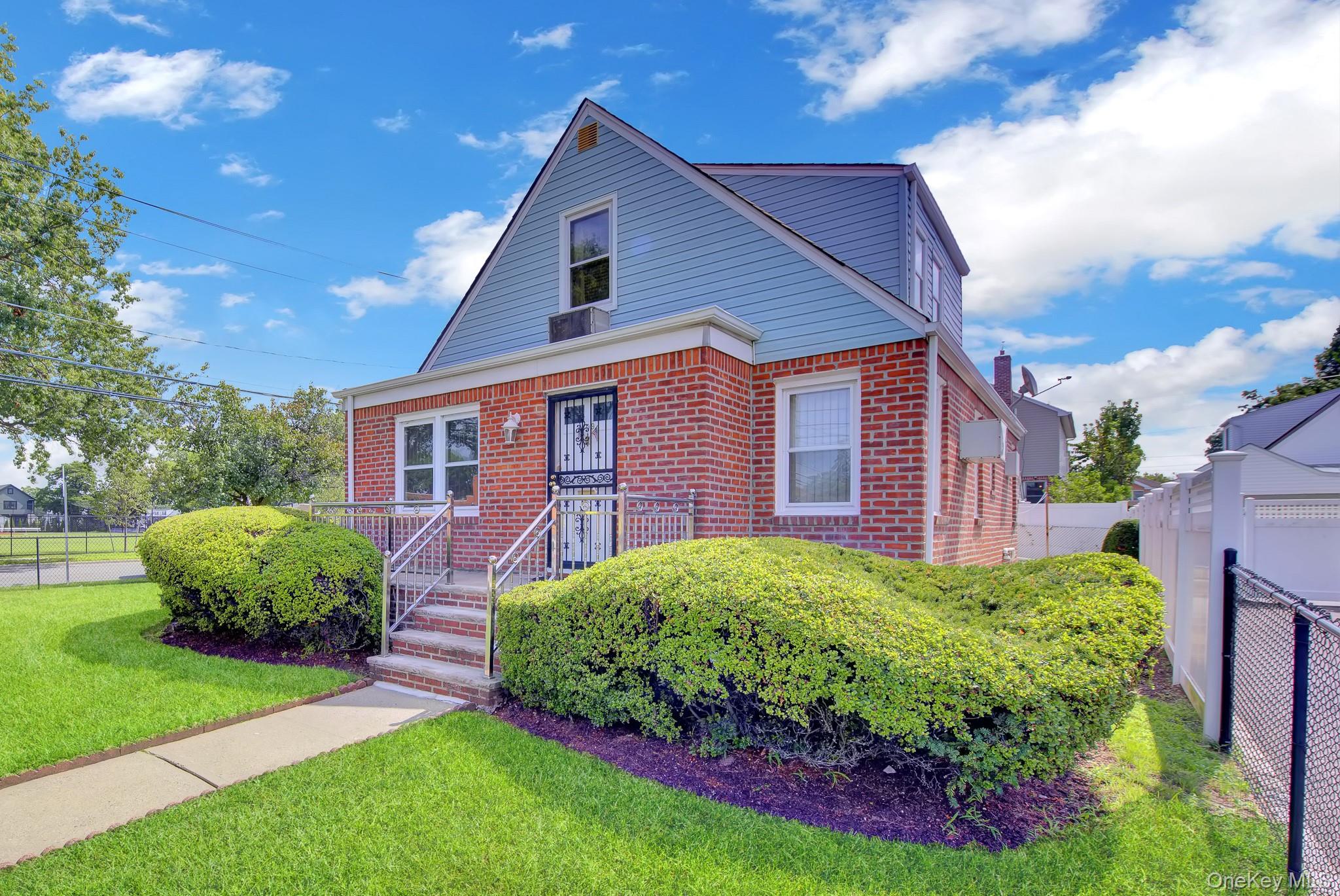 409 Saint Agnes Place – For Sale photo 3