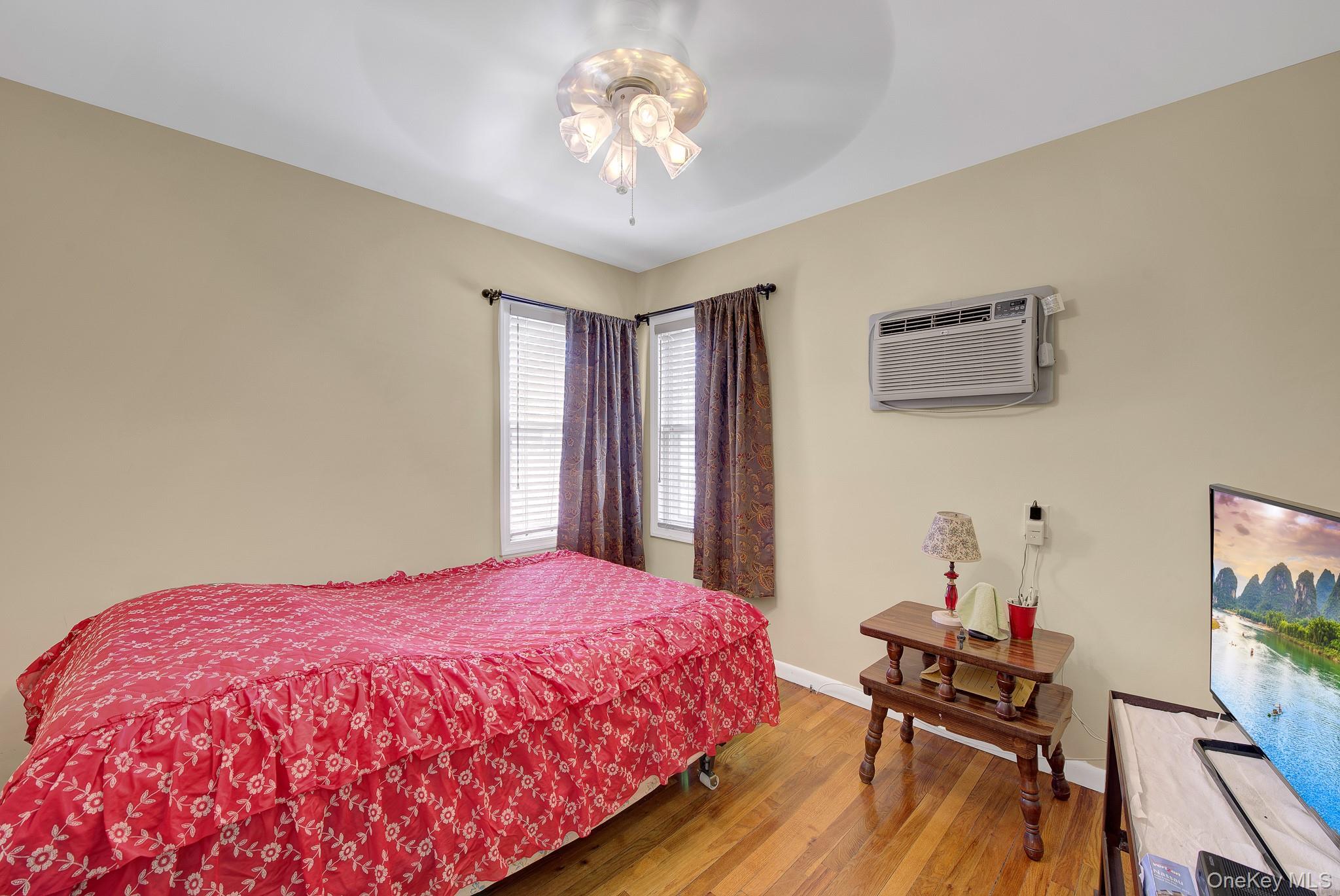 409 Saint Agnes Place – For Sale photo 9