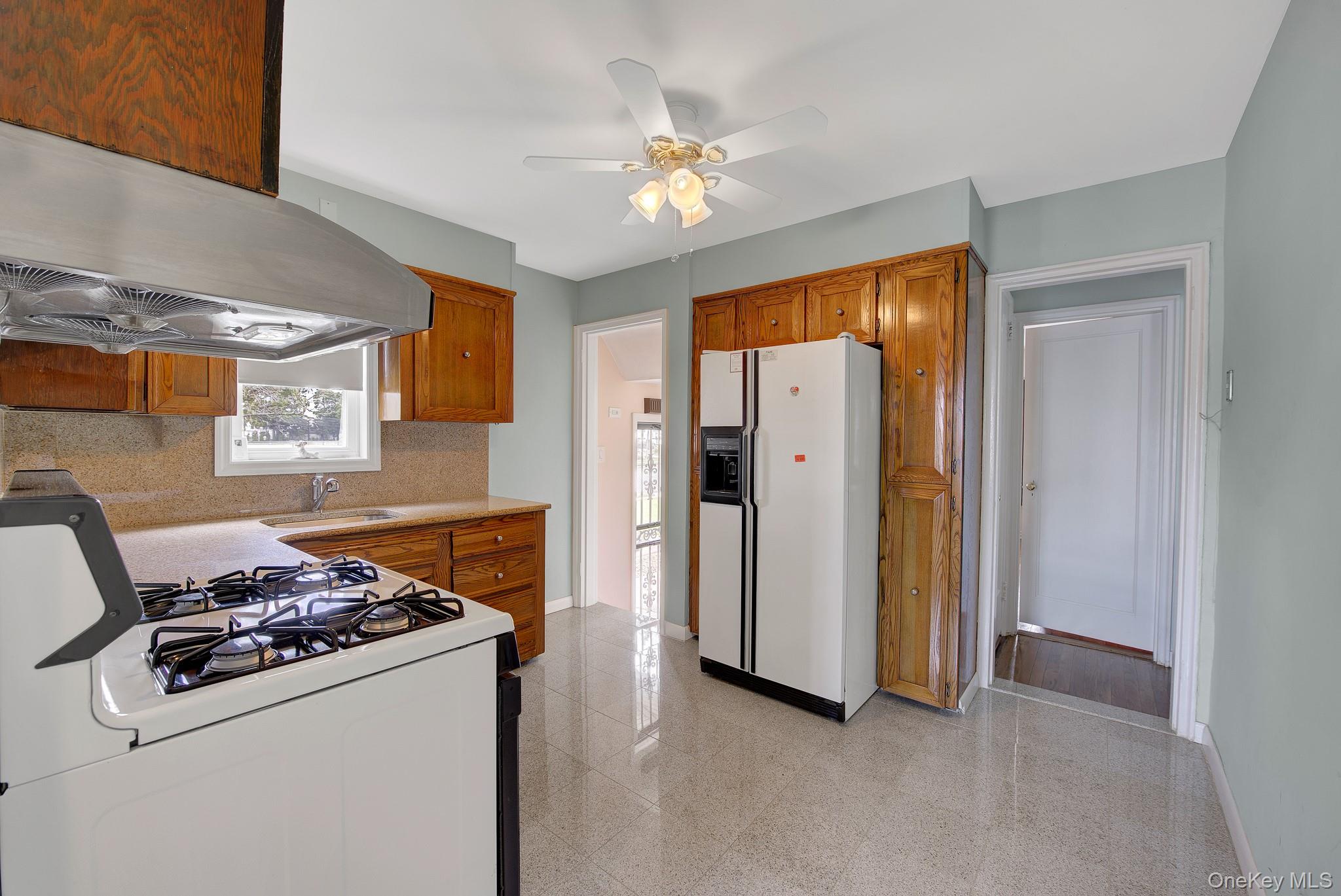 409 Saint Agnes Place – For Sale photo 19
