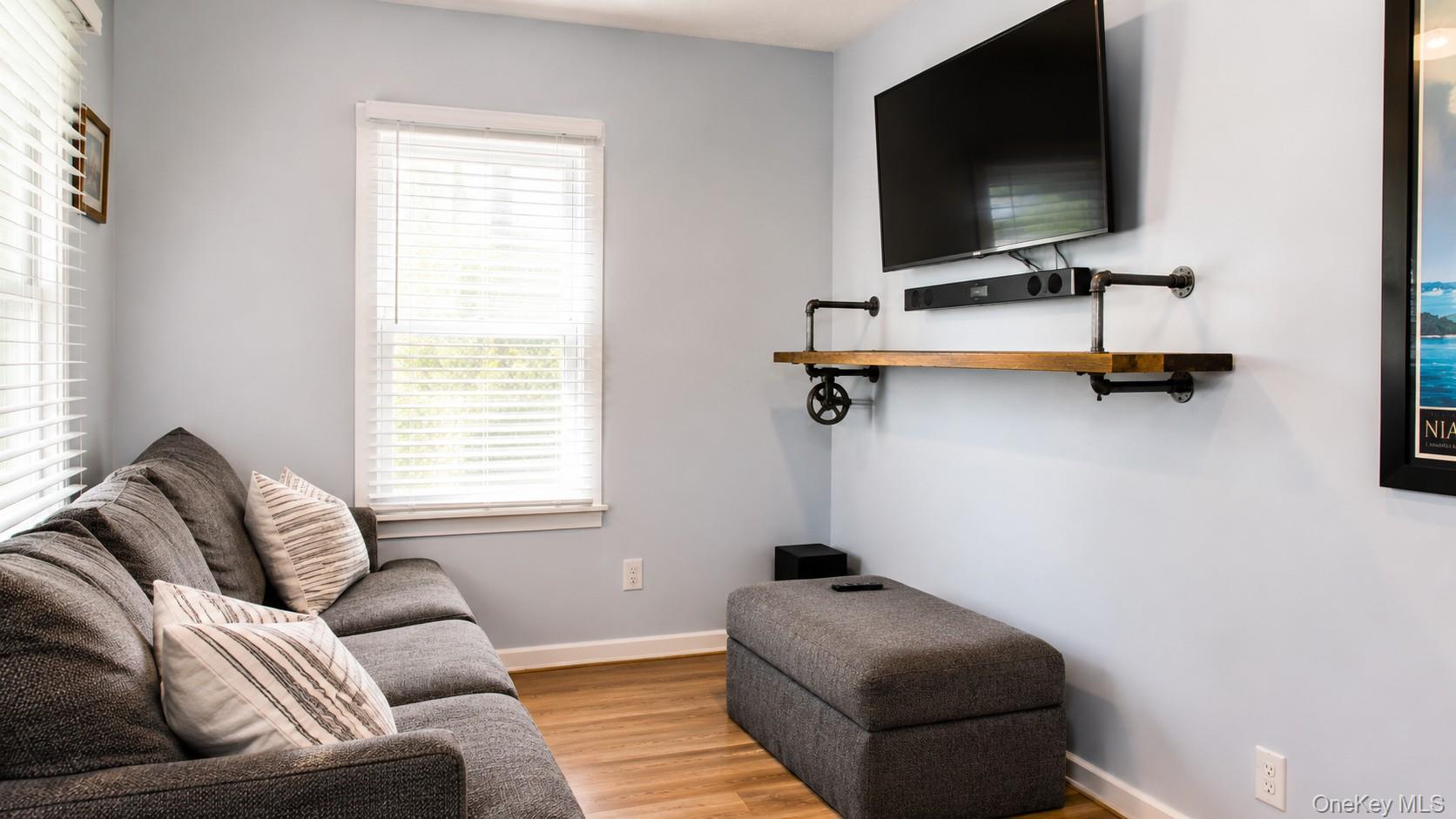 24 Canary Road – For Sale photo 4