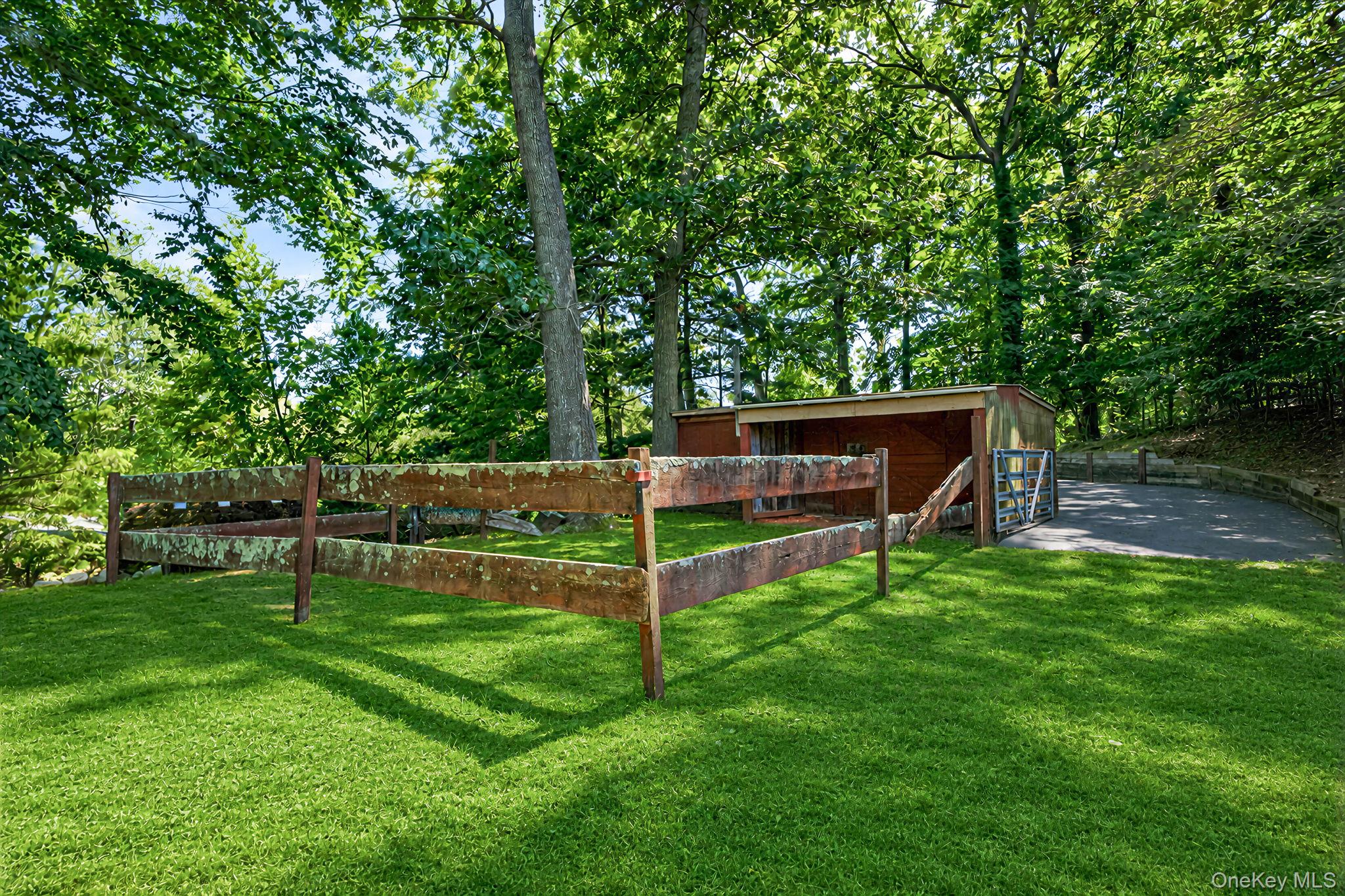 135 Oakside Drive – For Sale photo 20