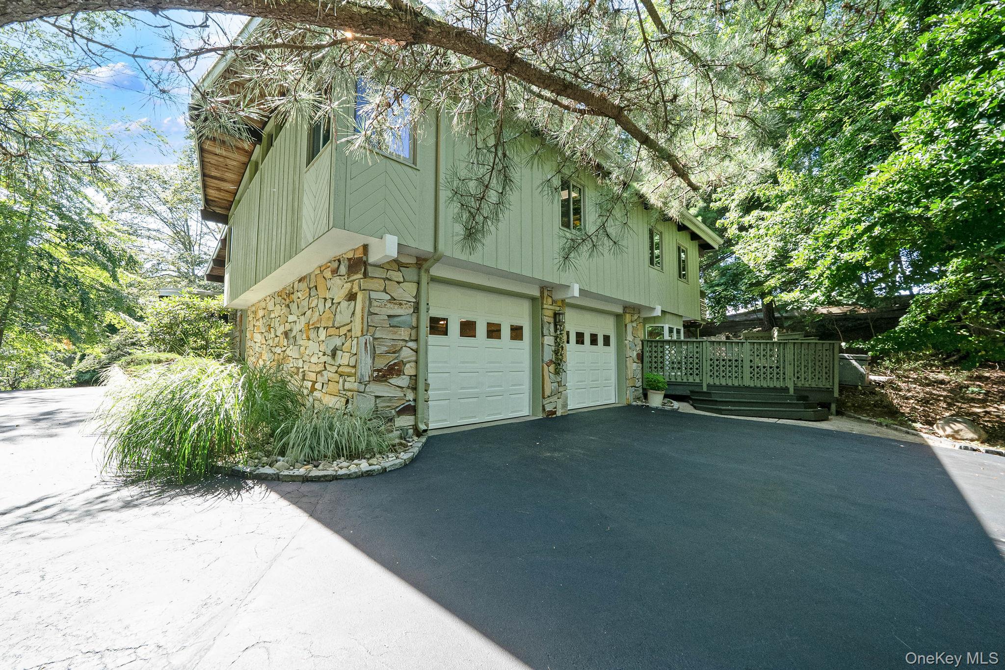 135 Oakside Drive – For Sale photo 46