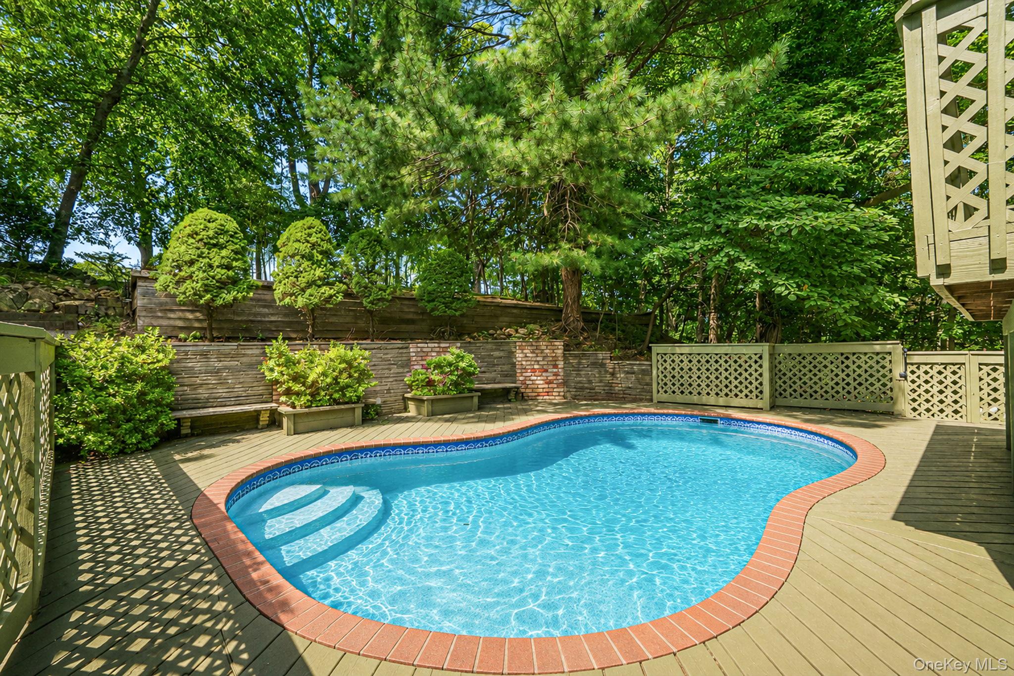135 Oakside Drive – For Sale photo 13