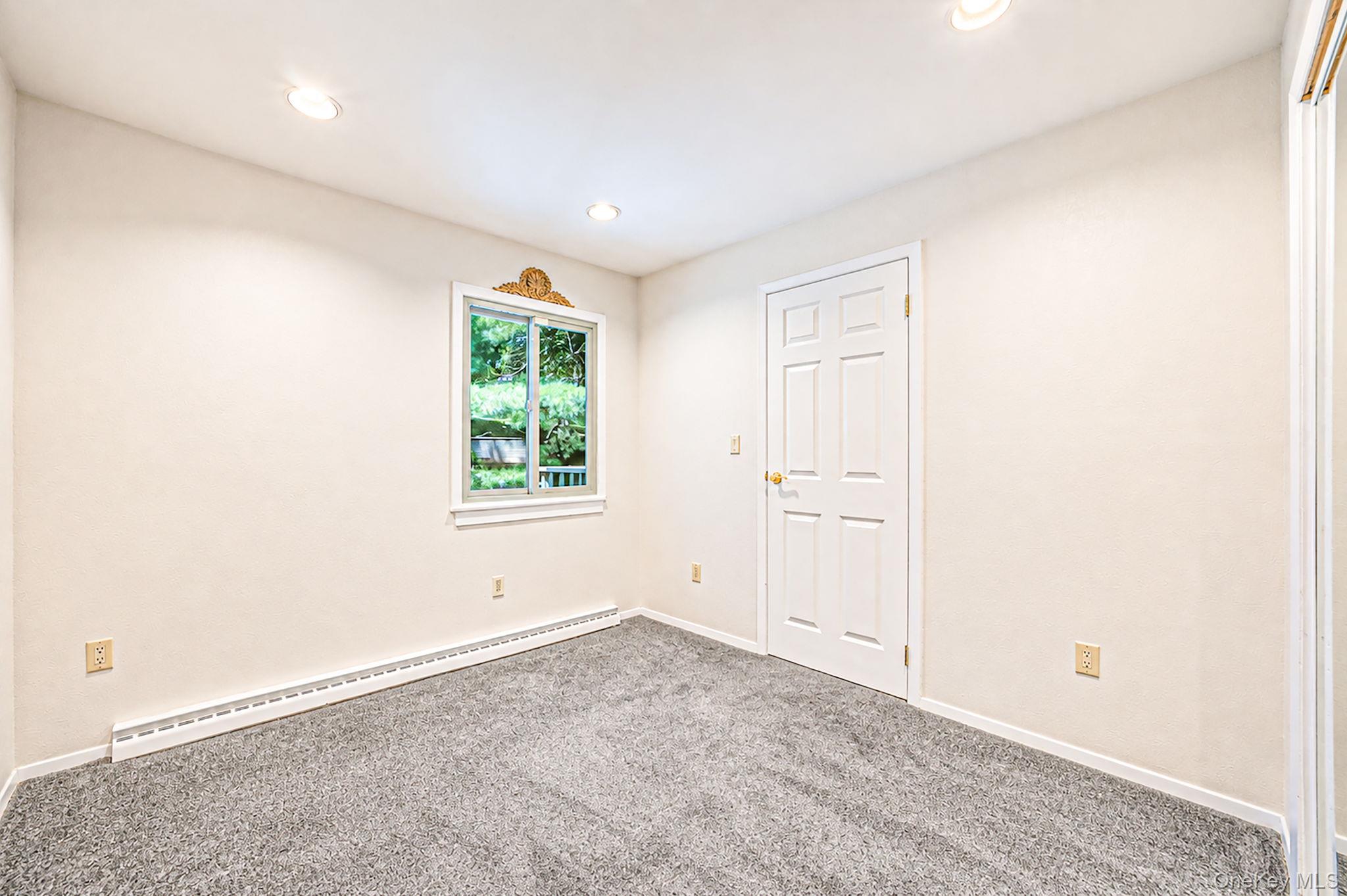 135 Oakside Drive – For Sale photo 45