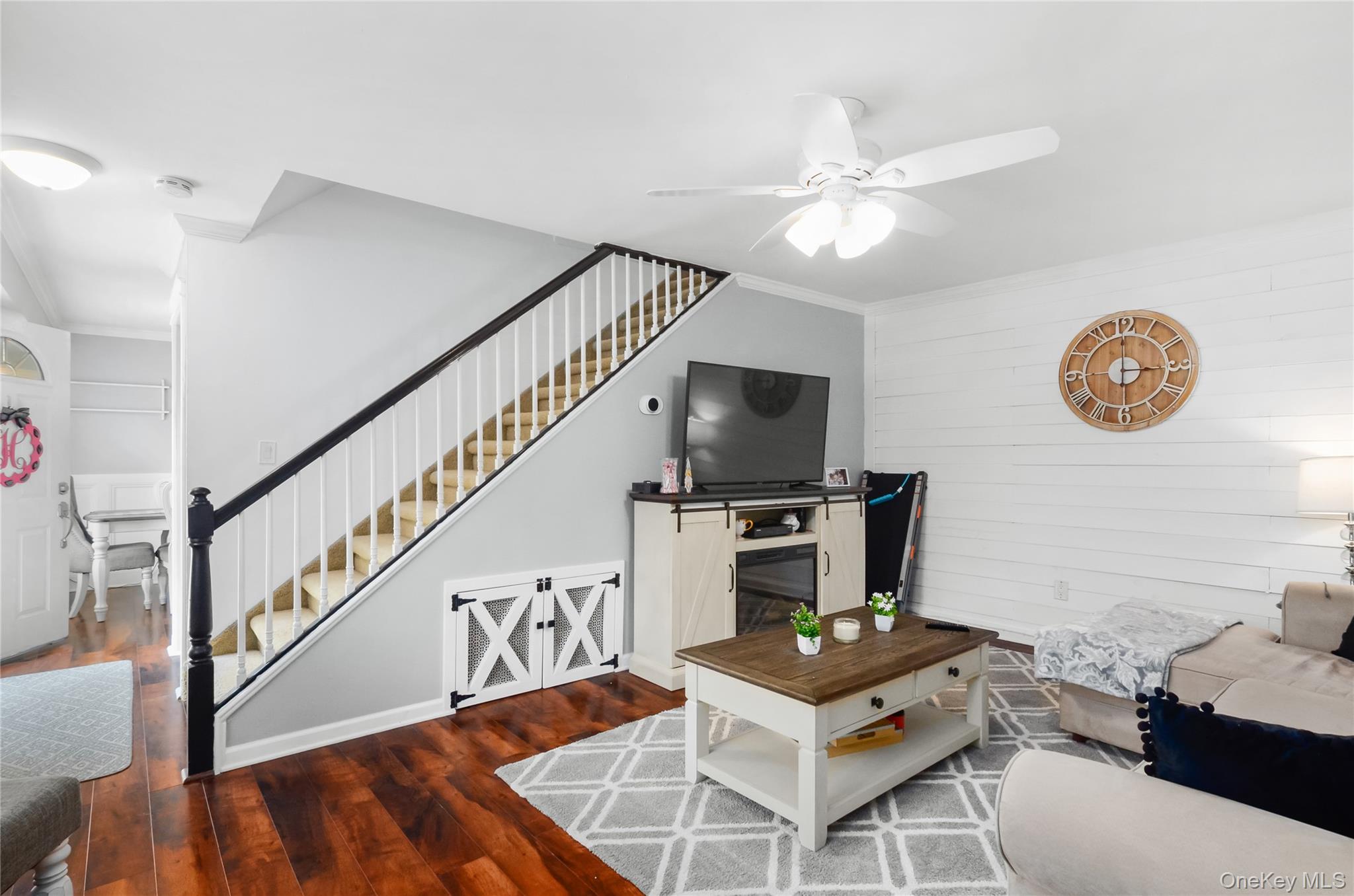 213 Springmeadow Drive, Unit K photo 5