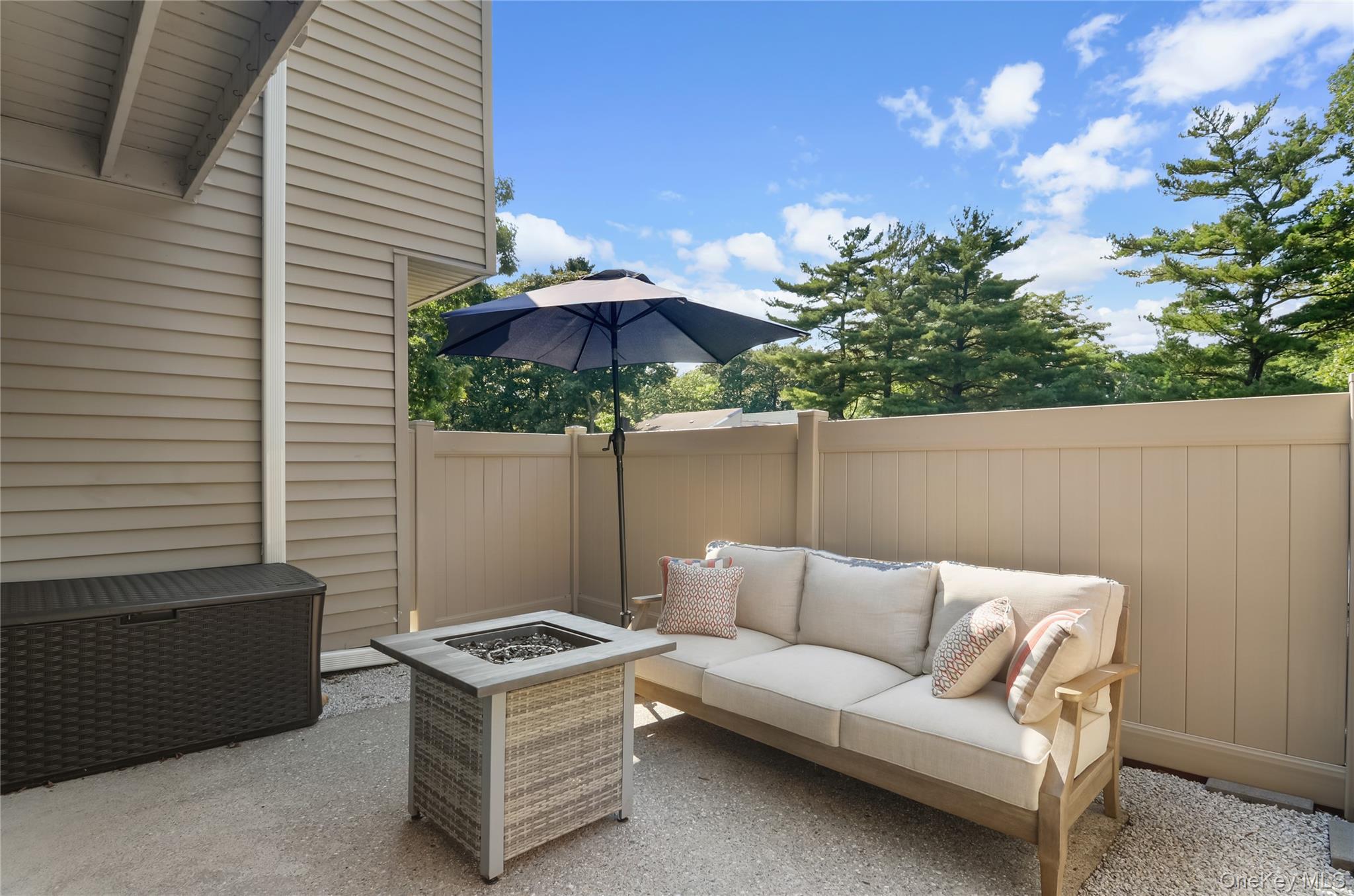 213 Springmeadow Drive, Unit K photo 19