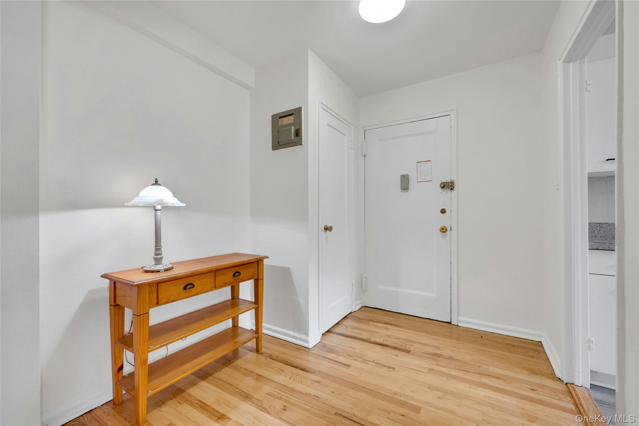 5610 Netherland Avenue, Unit 1G photo 8