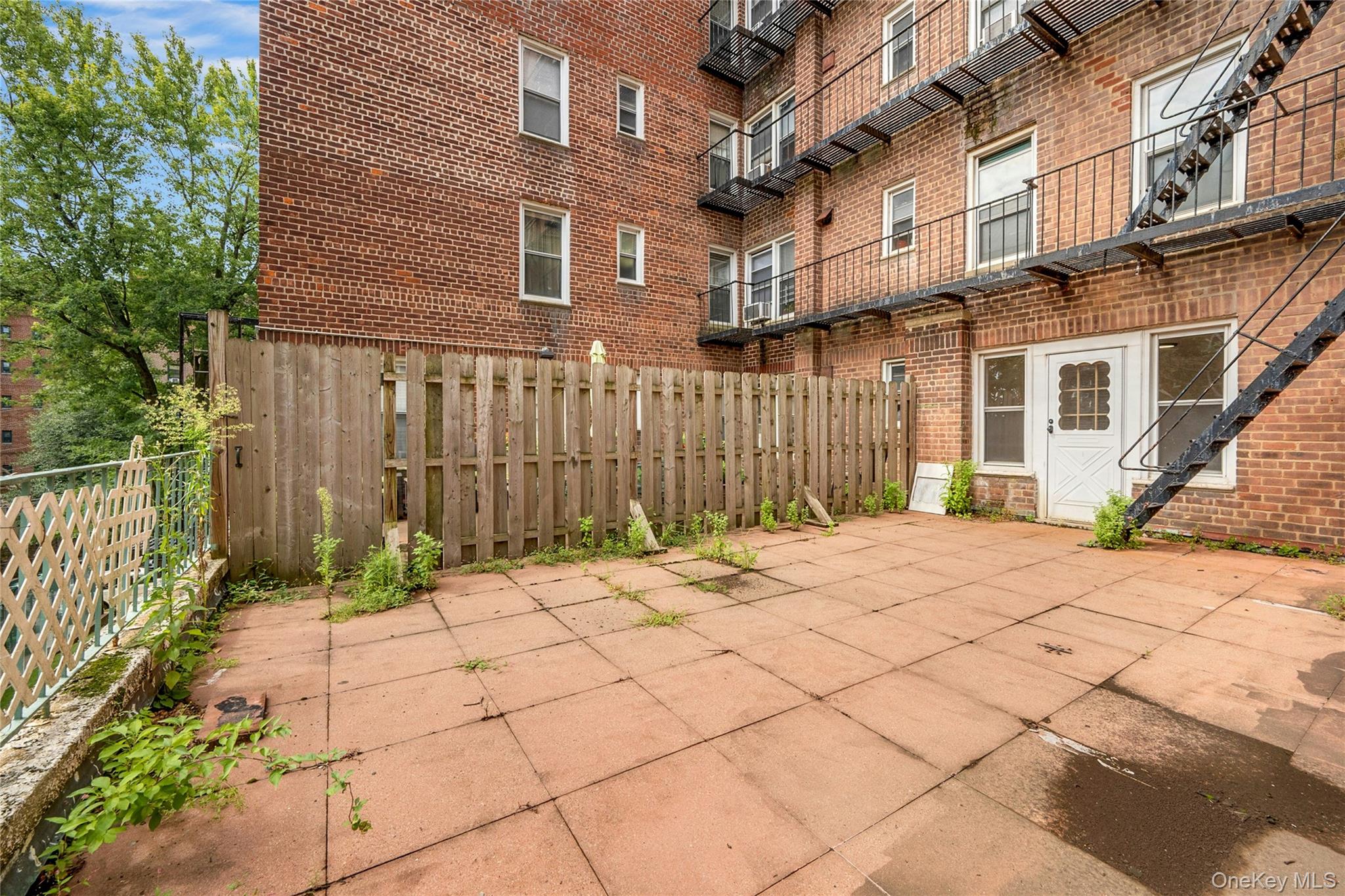 5610 Netherland Avenue, Unit 1G photo 23