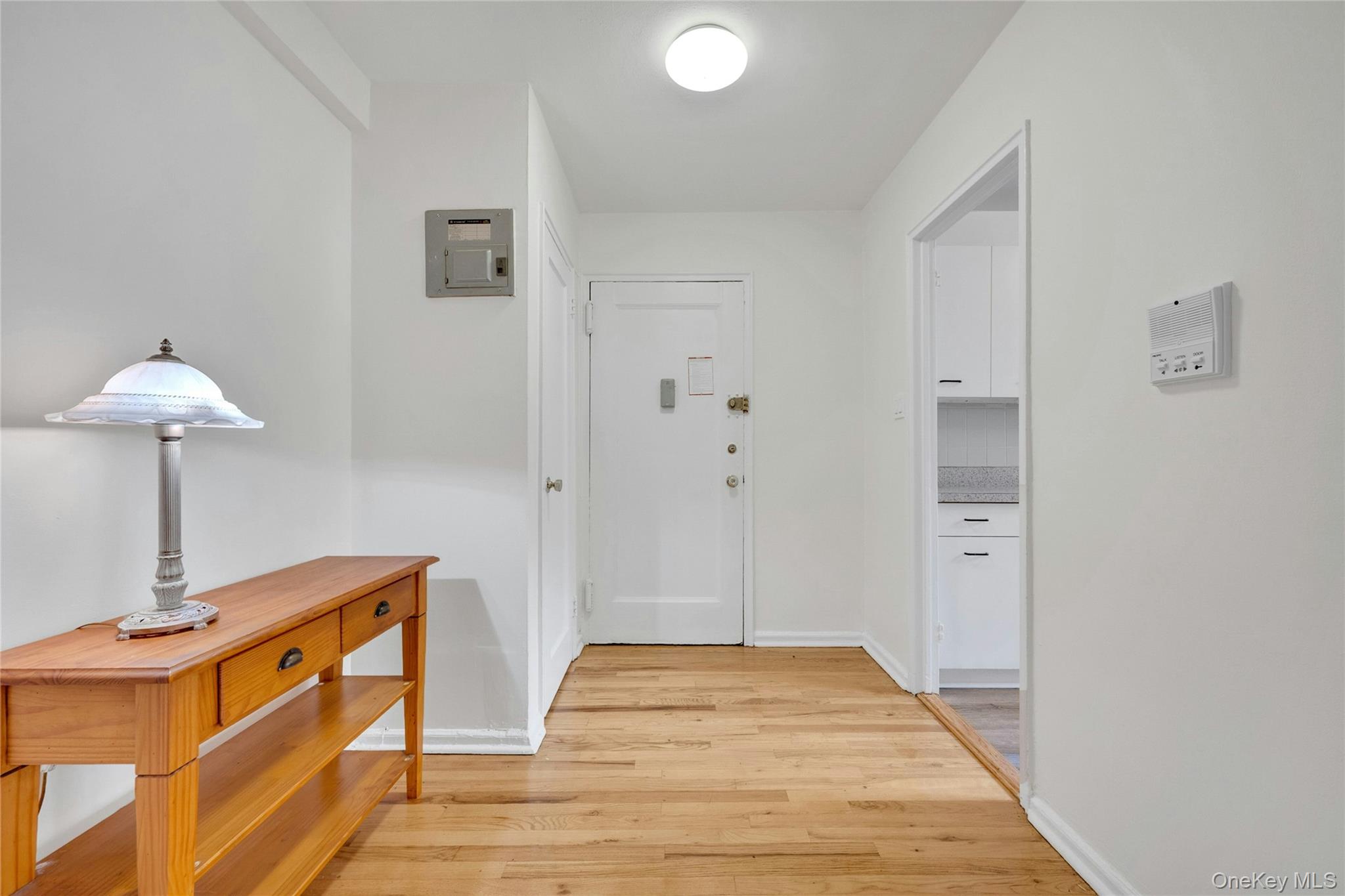 5610 Netherland Avenue, Unit 1G photo 7