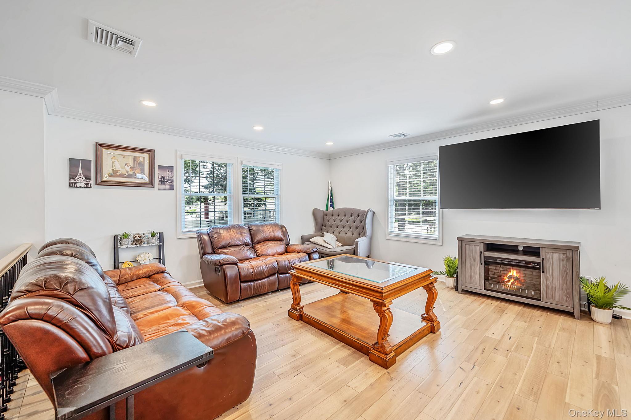 5 Curtis Court – For Sale photo 2