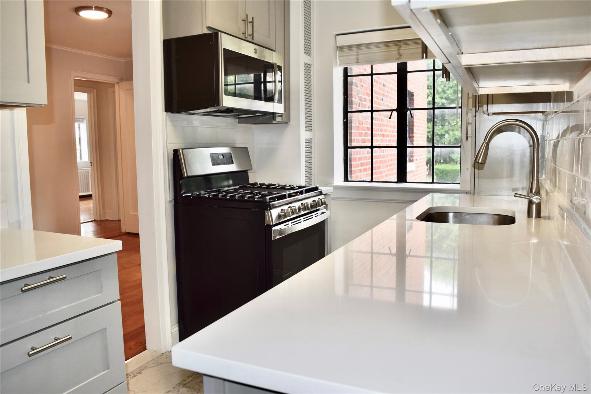 22 Sagamore Road, Unit 2B photo 5