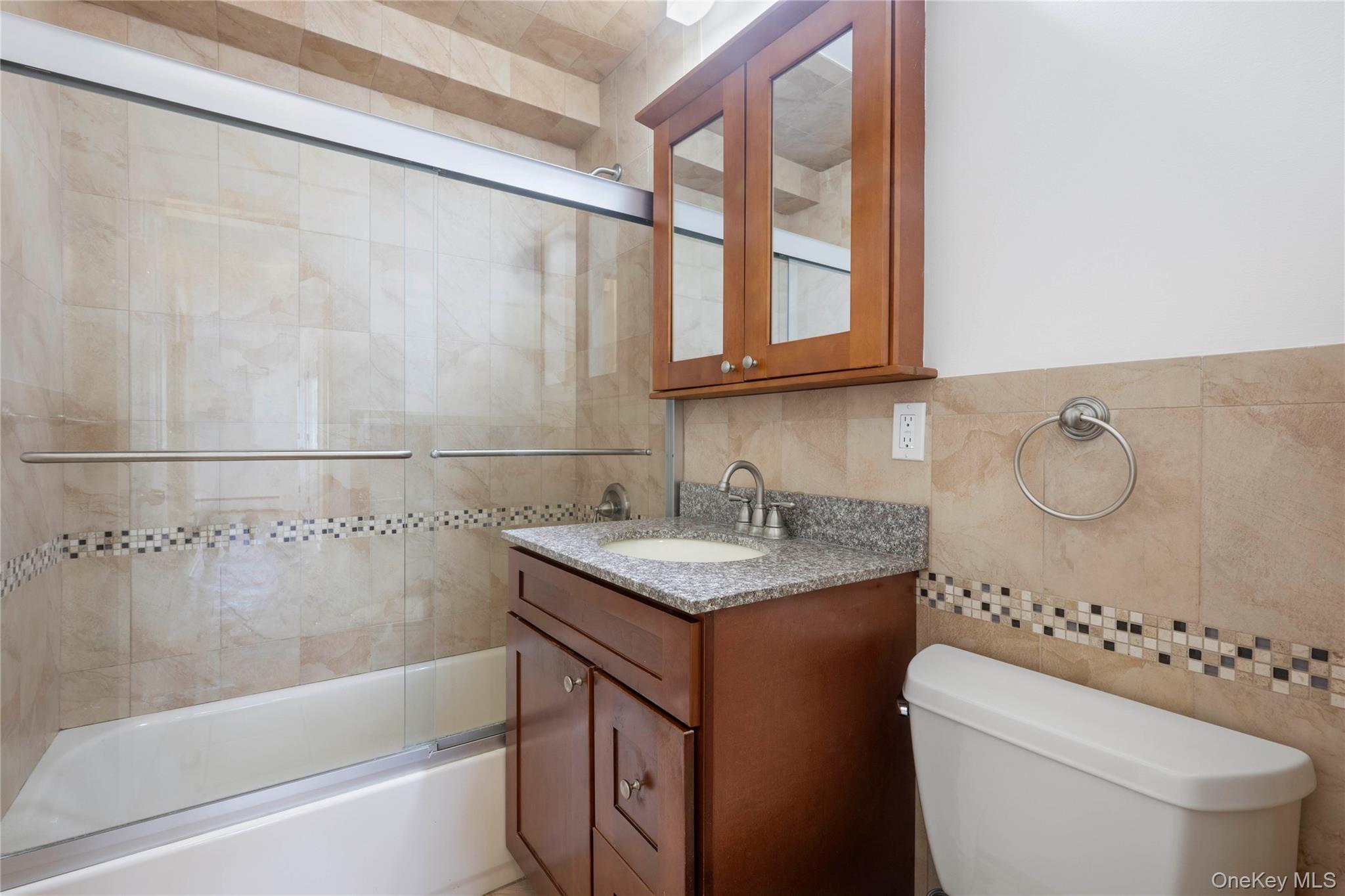101 Gedney Street, Unit 2P photo 8