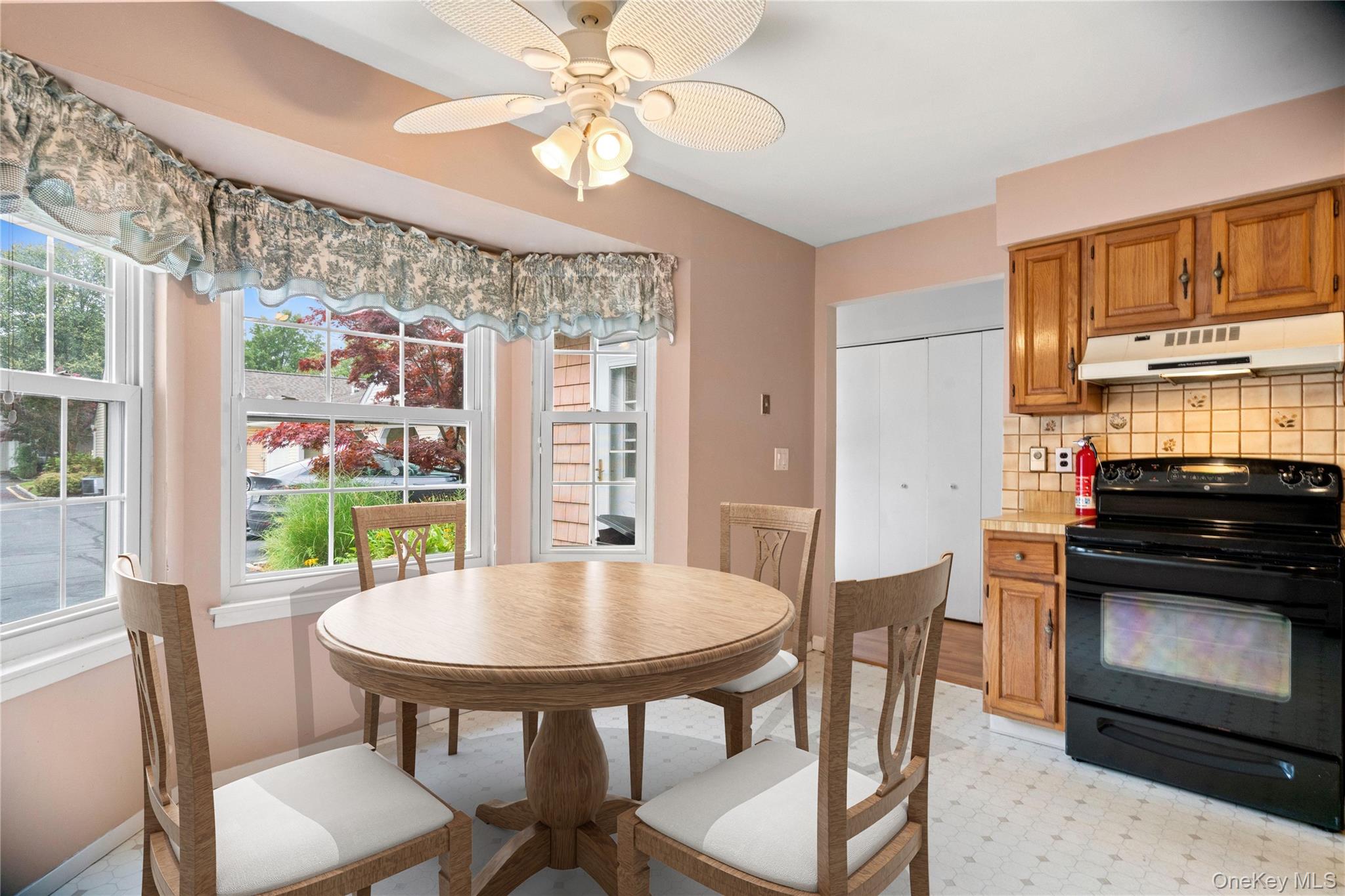 17 Revere Drive – For Sale photo 4